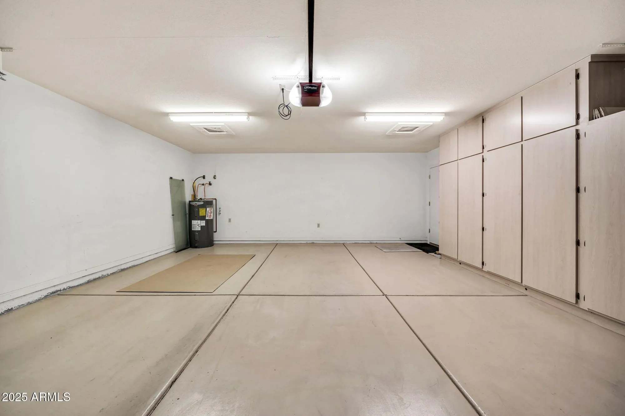 Property Slideshow image 30 of 37 | 25515 n forest rd unit 13, Rio Verde, AZ, 85263