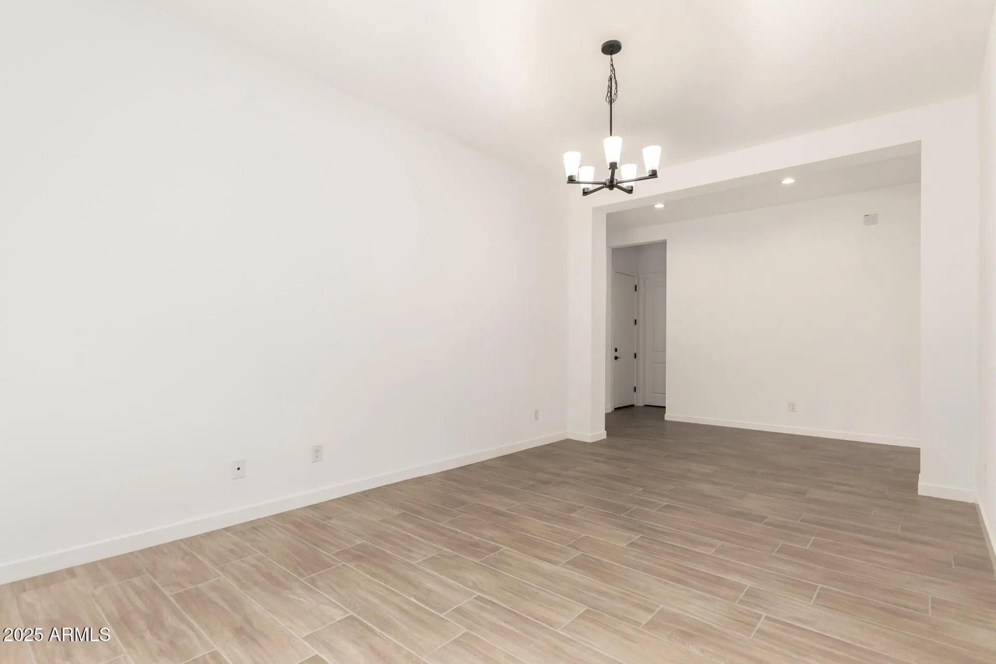 Property Slideshow image 11 of 47 | 24199 n 172nd dr, Surprise, AZ, 85387