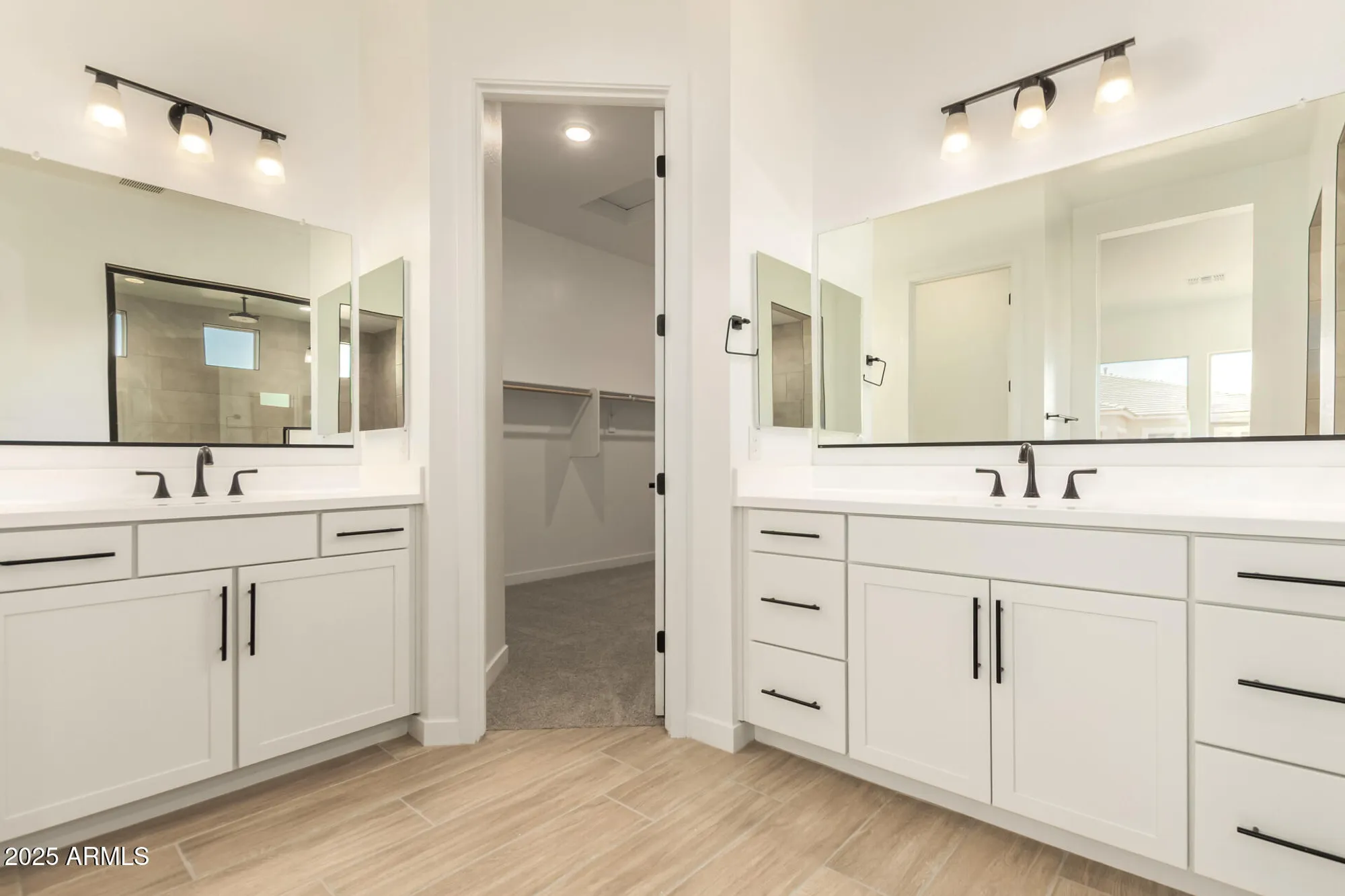 Property Slideshow image 21 of 47 | 24199 n 172nd dr, Surprise, AZ, 85387