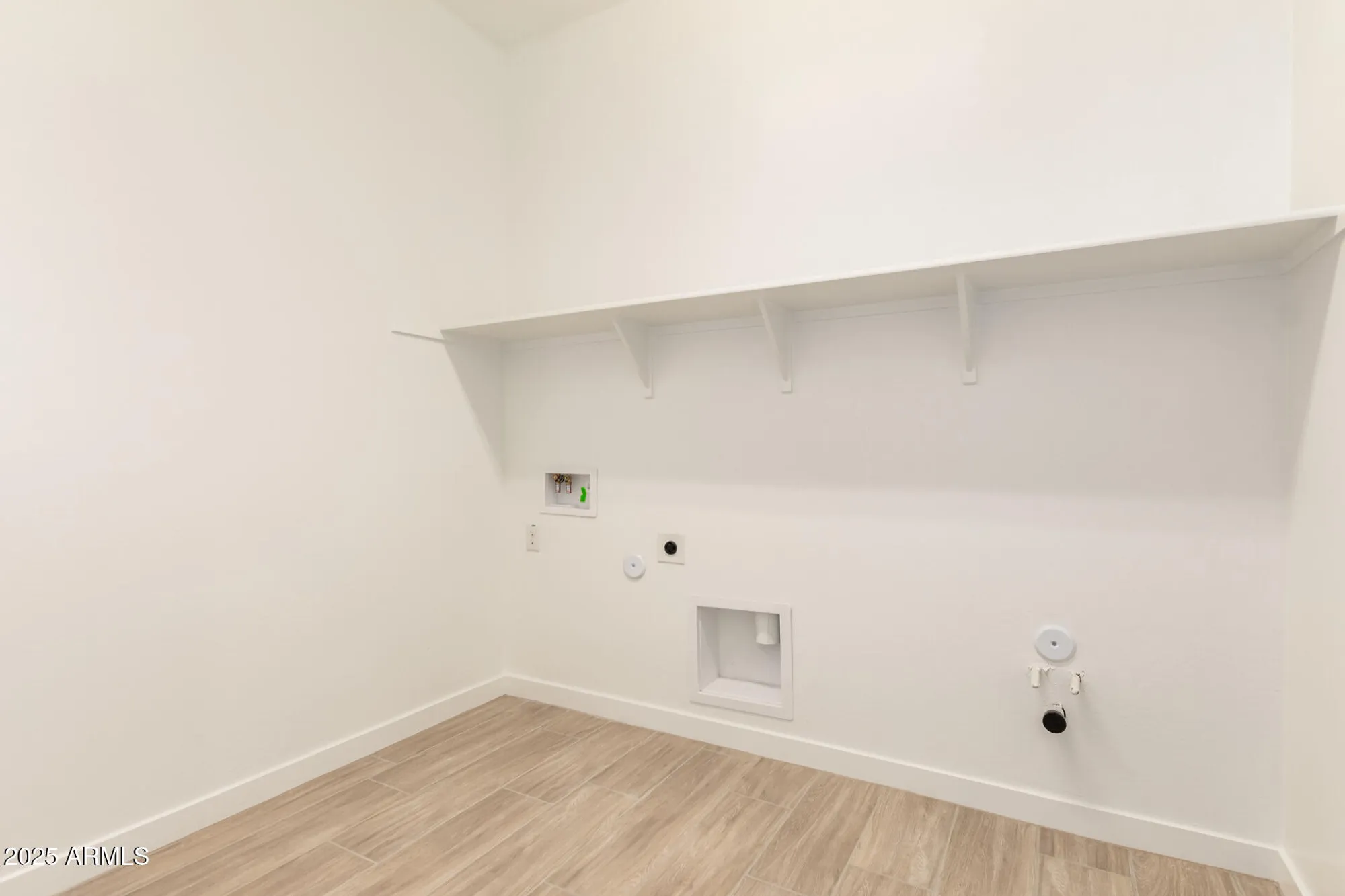 Property Slideshow image 34 of 47 | 24199 n 172nd dr, Surprise, AZ, 85387