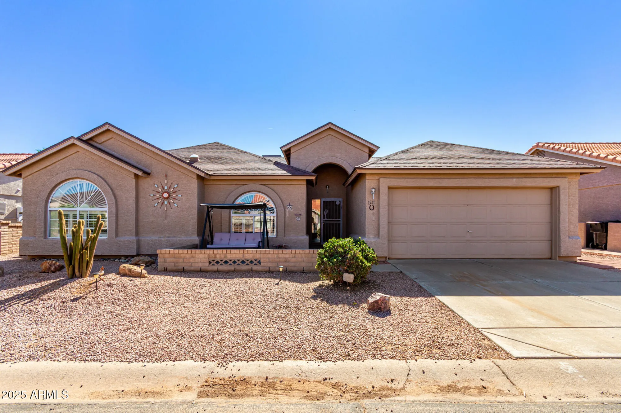 Property Slideshow image 1 of 30 | 1541 e colonial dr, Chandler, AZ, 85249
