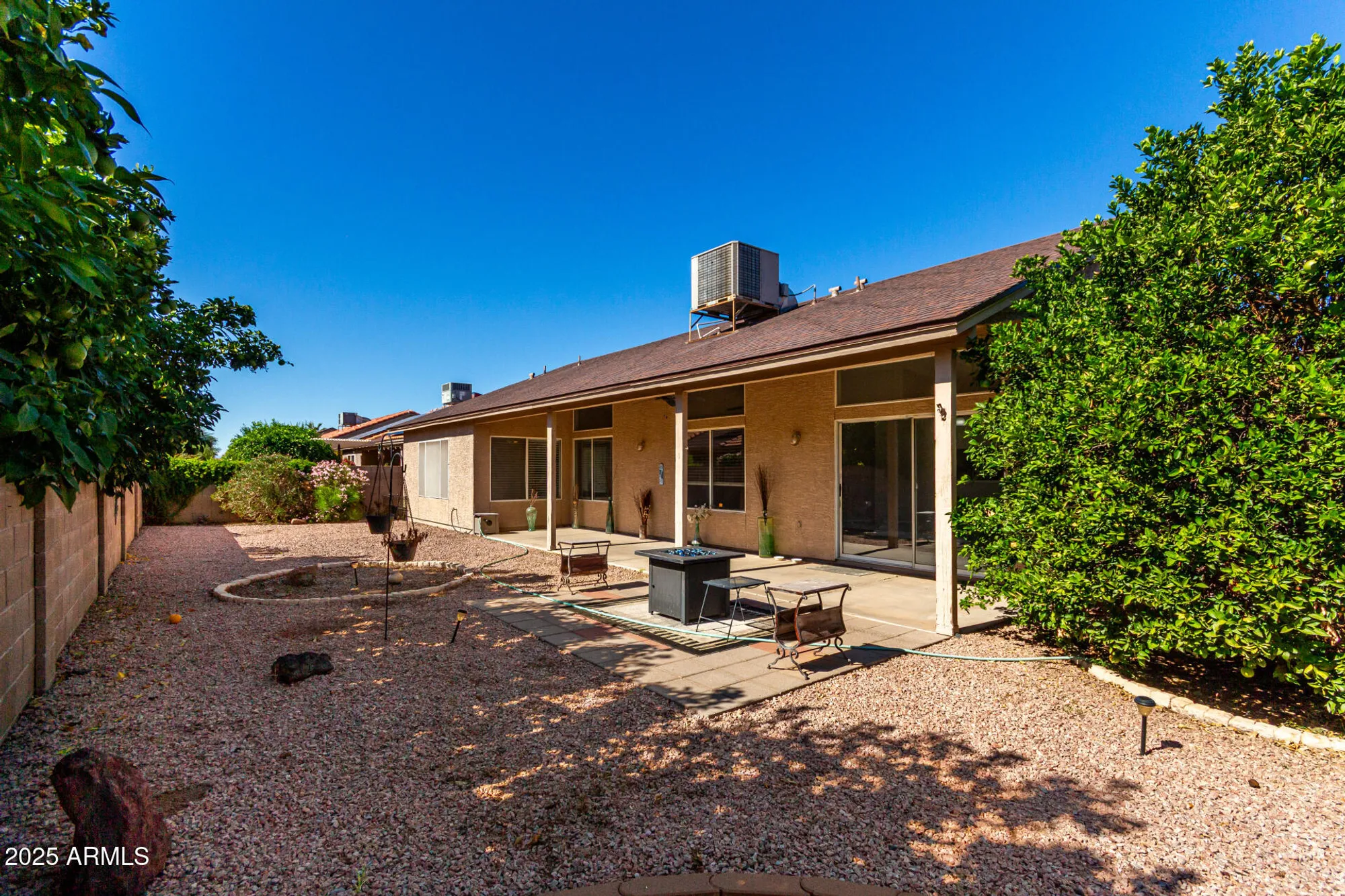 Property Slideshow image 28 of 30 | 1541 e colonial dr, Chandler, AZ, 85249