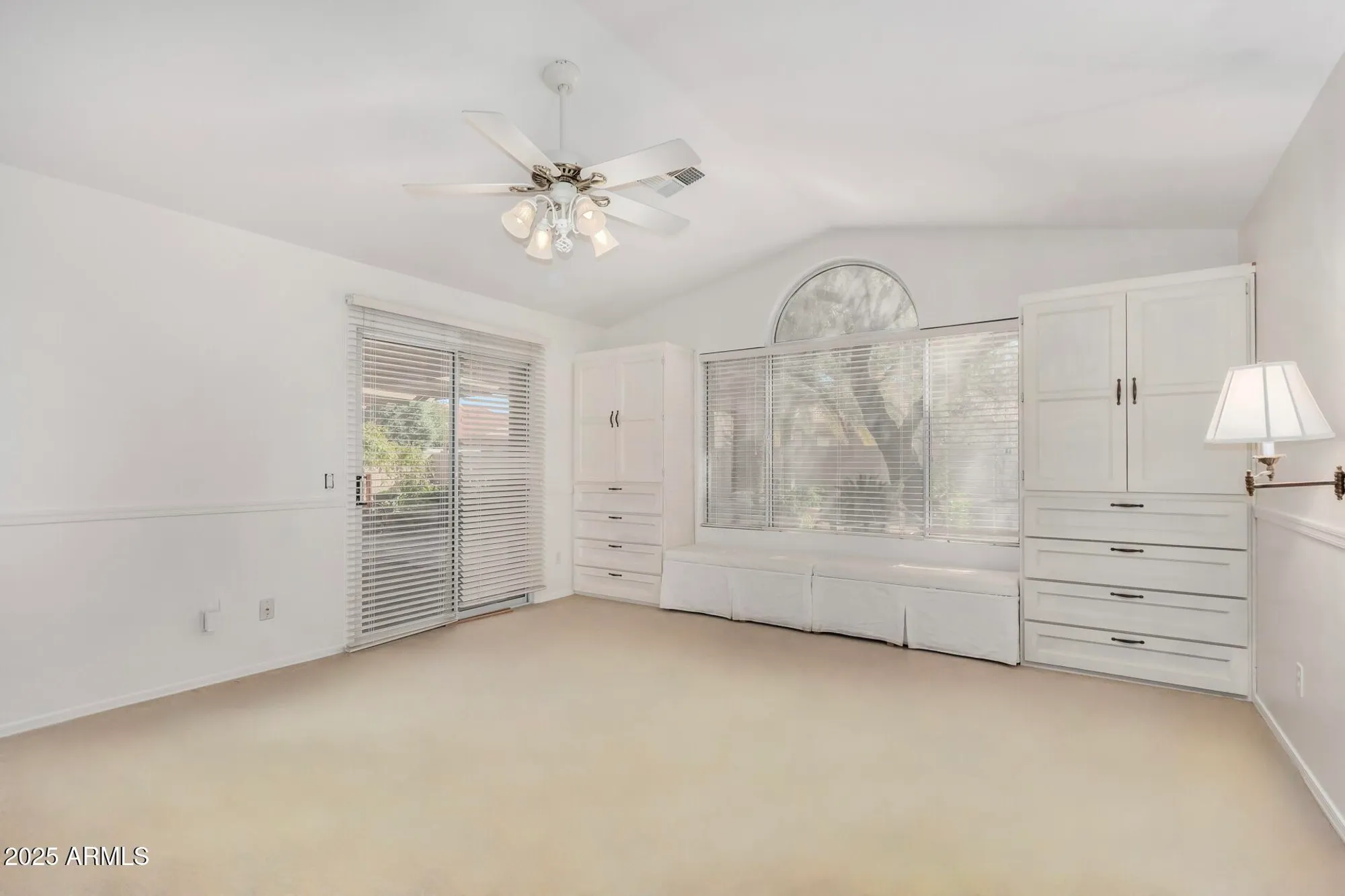 Property Slideshow image 13 of 45 | 10605 e hercules dr, Sun Lakes, AZ, 85248