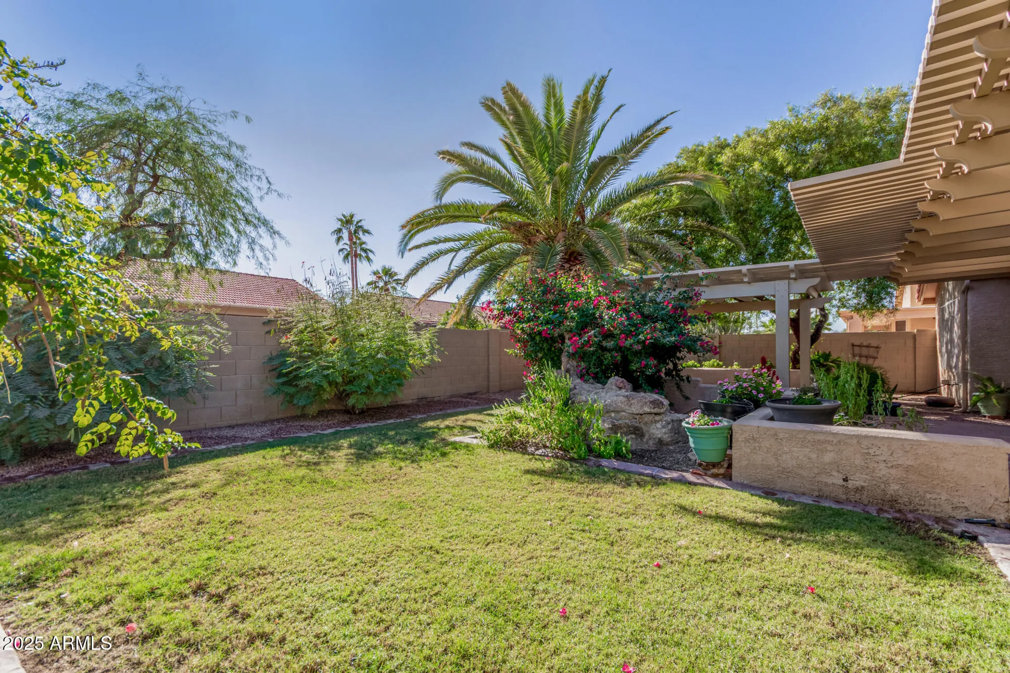 Property Slideshow image 25 of 45 | 10605 e hercules dr, Sun Lakes, AZ, 85248