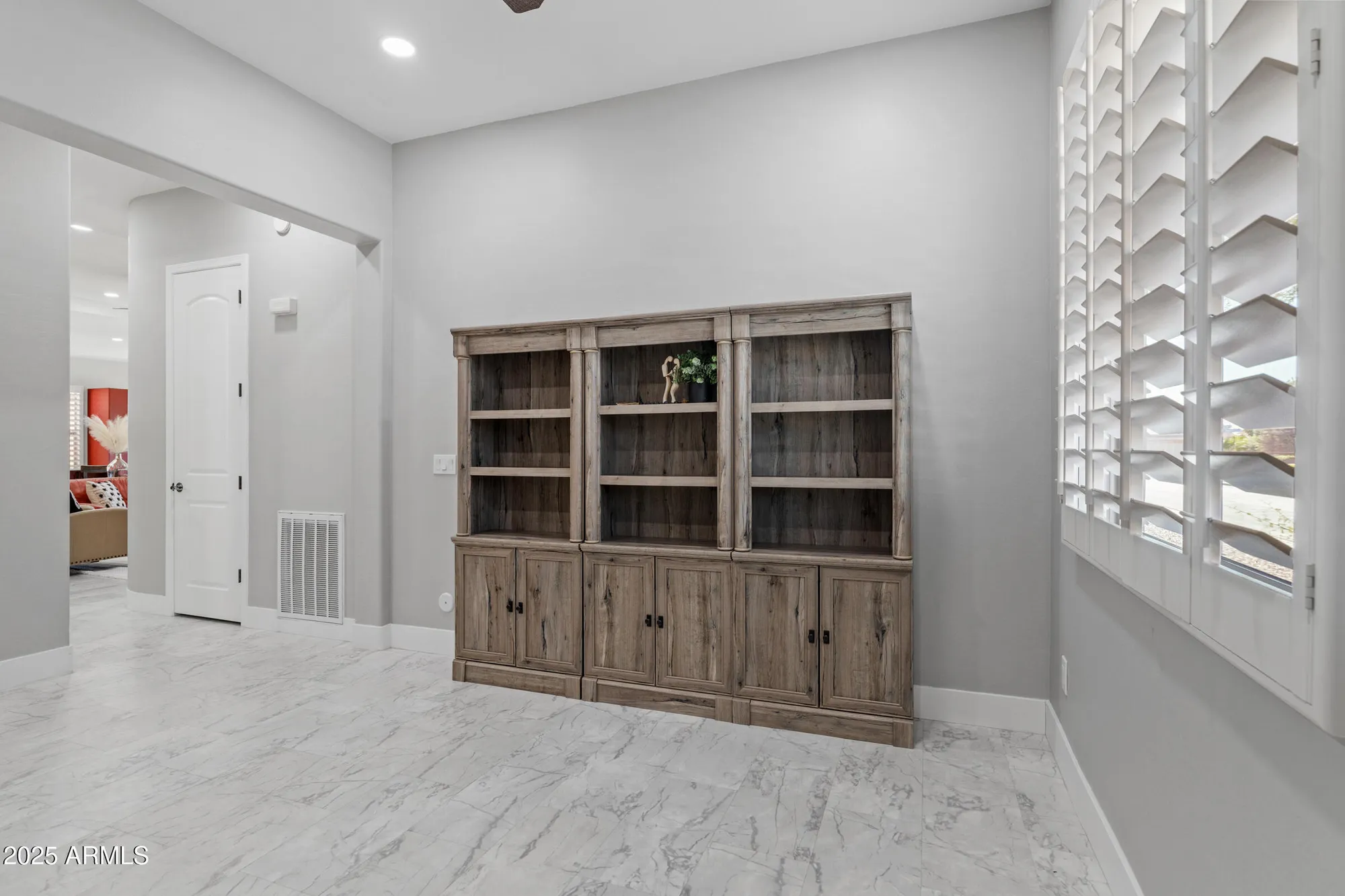 Property Slideshow image 35 of 61 | 4615 e sourwood dr, Gilbert, AZ, 85298