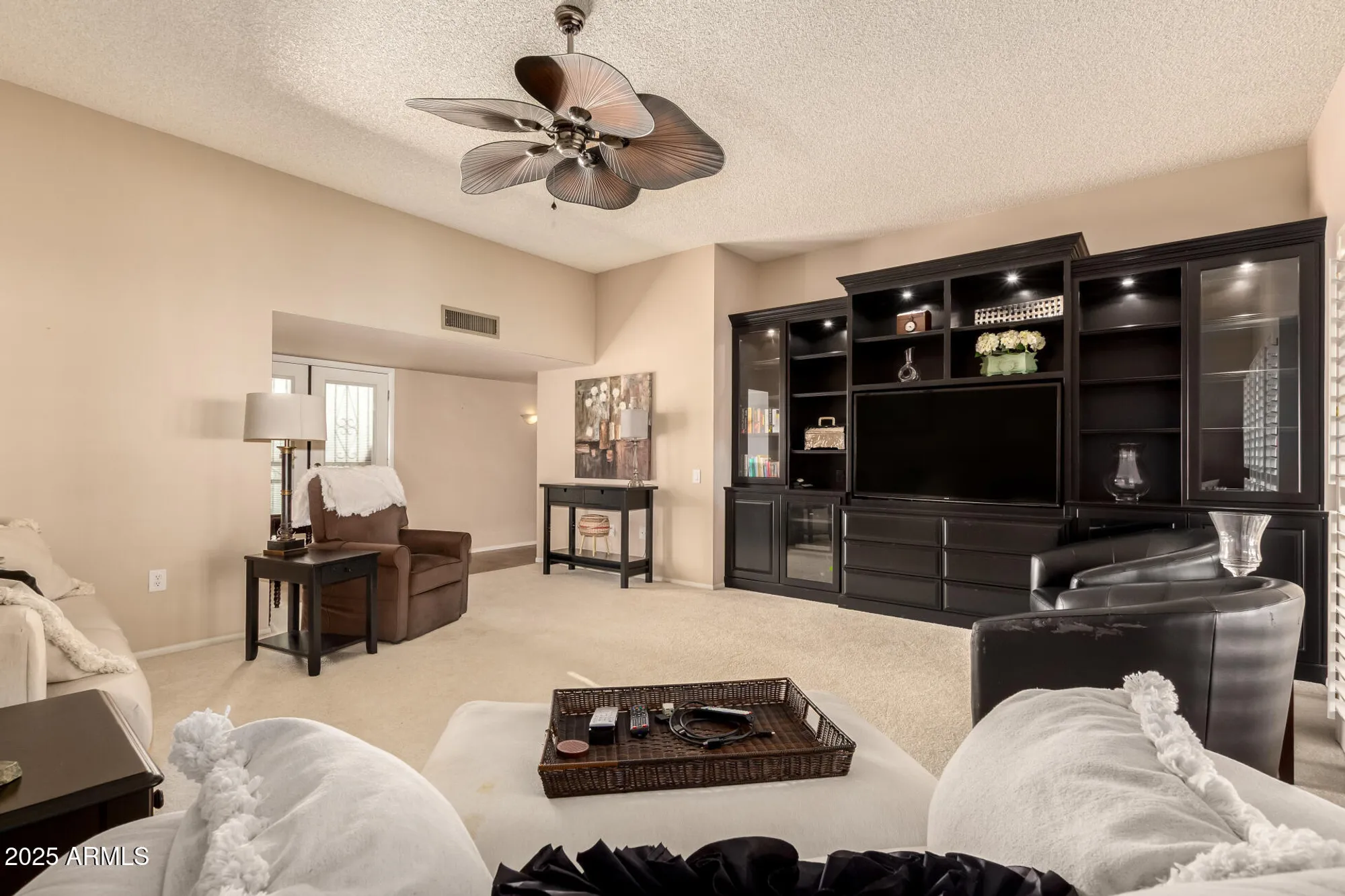 Property Slideshow image 6 of 25 | 18417 n 99th dr, Sun City, AZ, 85373