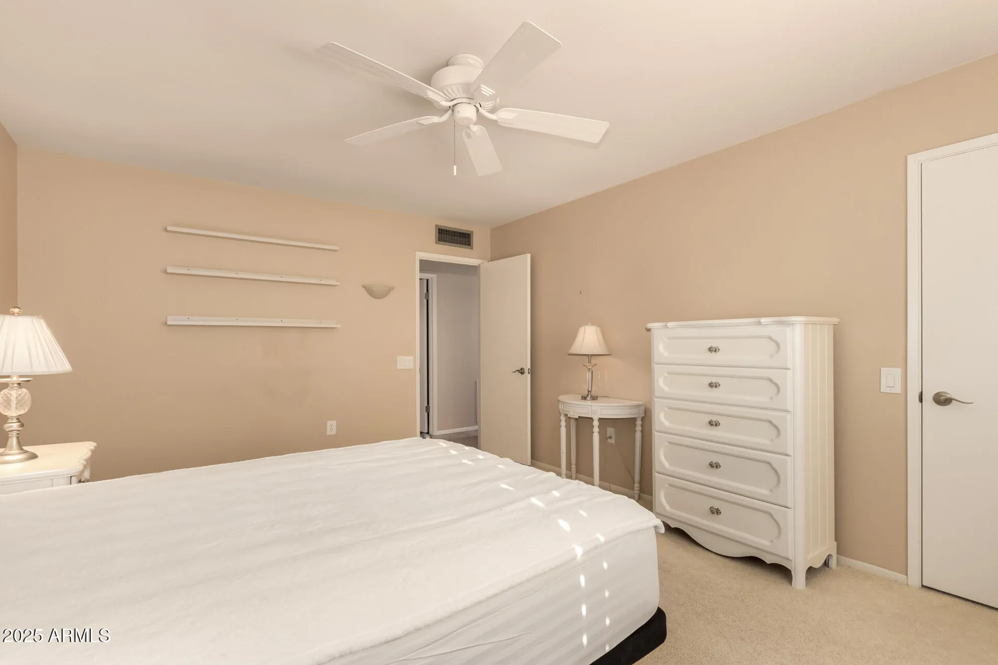 Property Slideshow image 16 of 25 | 18417 n 99th dr, Sun City, AZ, 85373