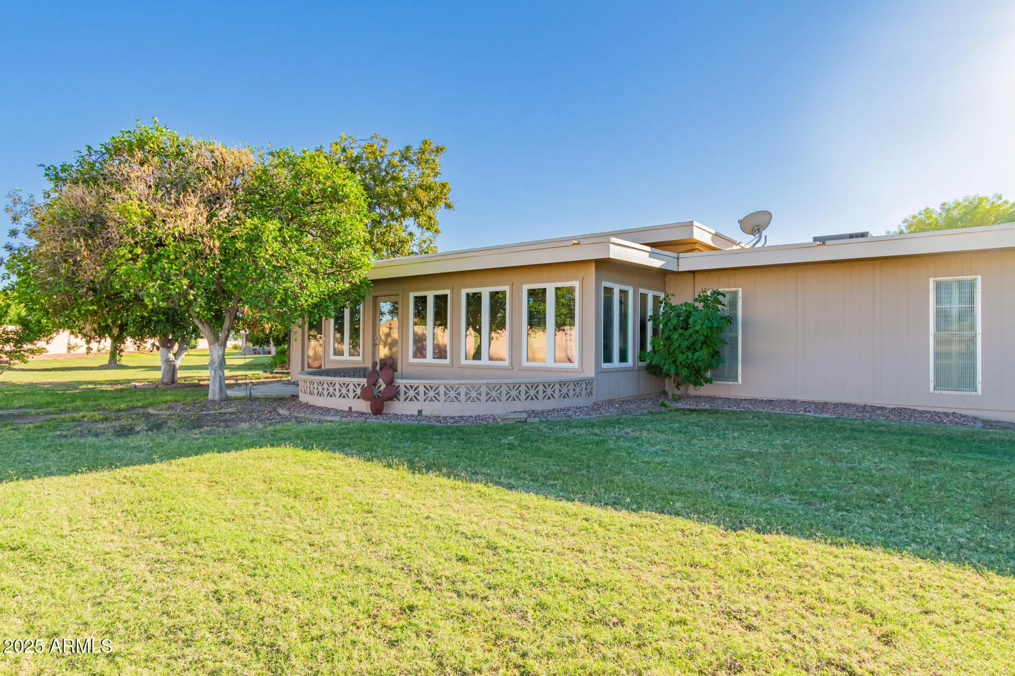 Property Slideshow image 25 of 25 | 18417 n 99th dr, Sun City, AZ, 85373