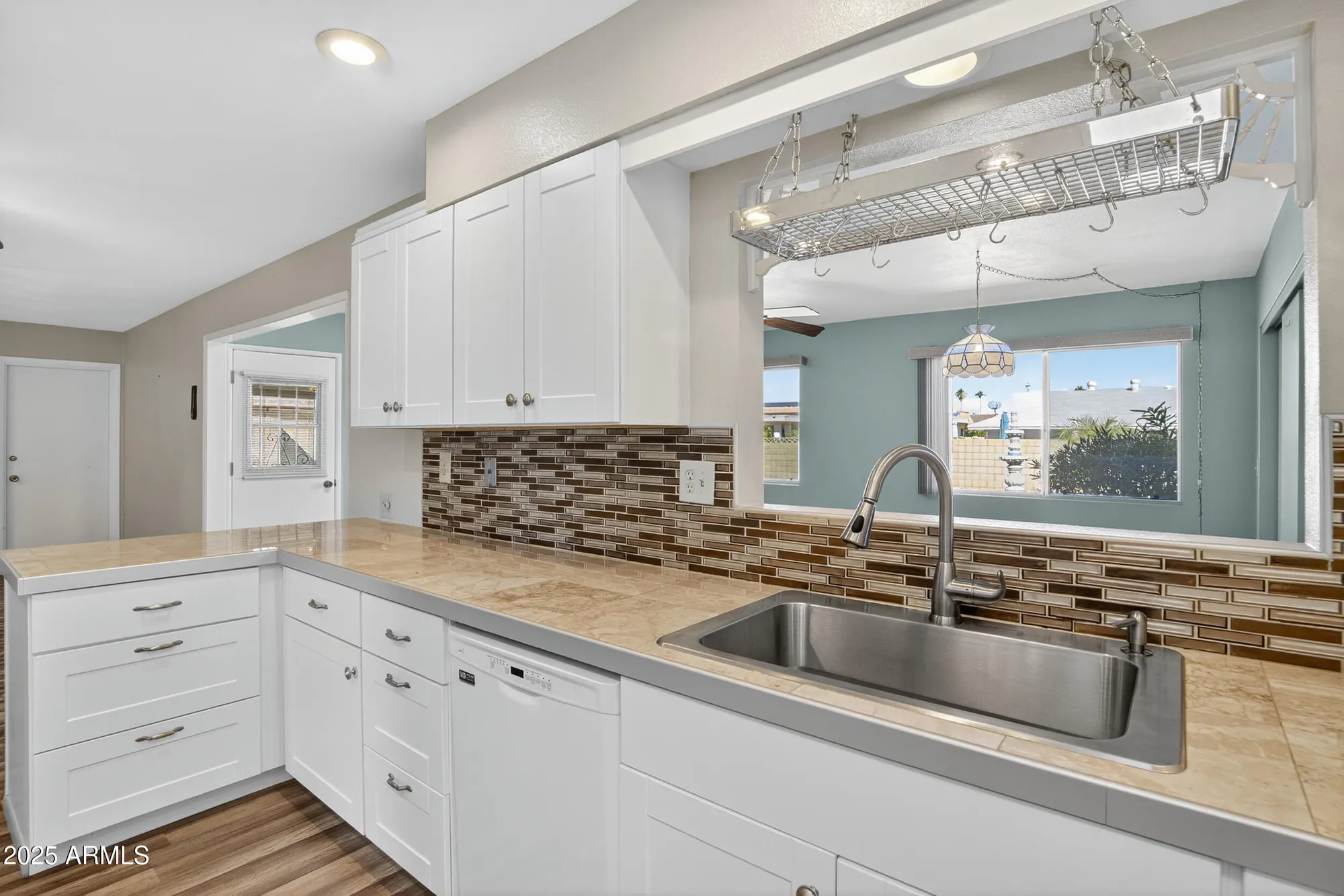 Property Slideshow image 10 of 53 | 9418 w cedar hill cir n, Sun City, AZ, 85351