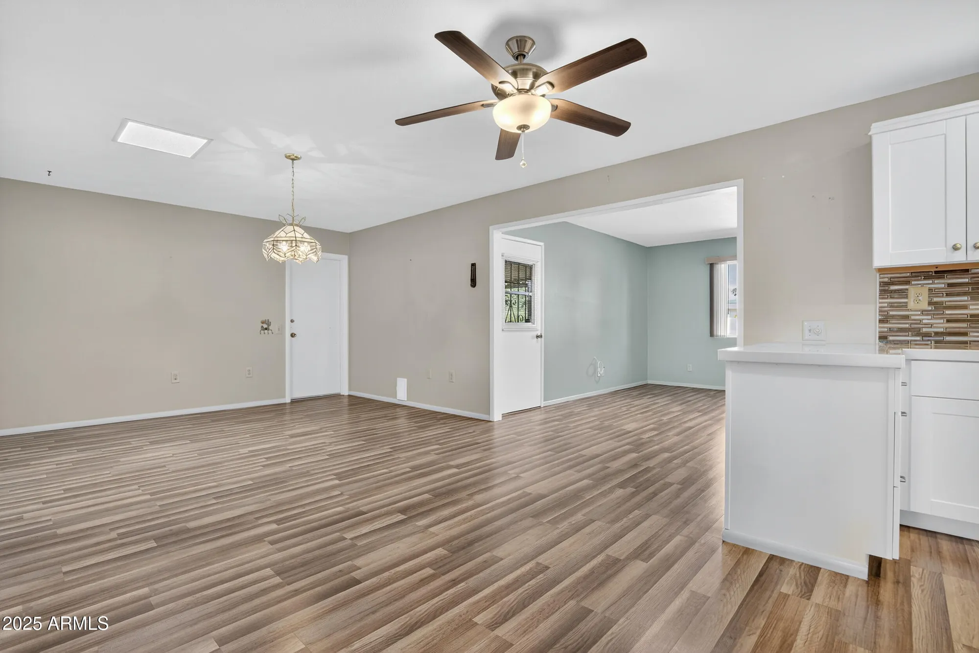 Property Slideshow image 13 of 53 | 9418 w cedar hill cir n, Sun City, AZ, 85351