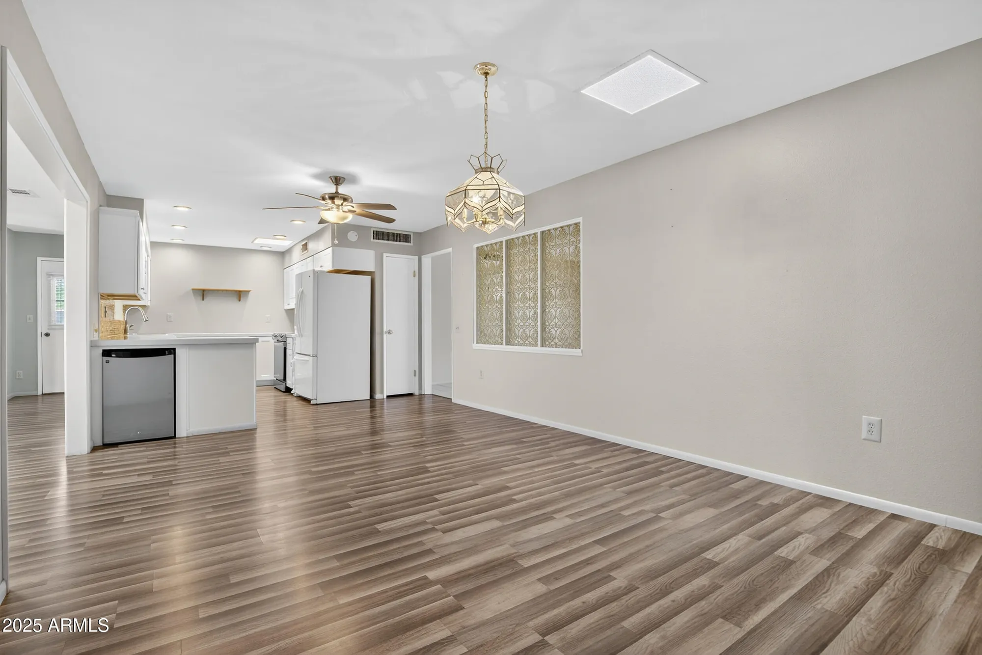 Property Slideshow image 15 of 53 | 9418 w cedar hill cir n, Sun City, AZ, 85351