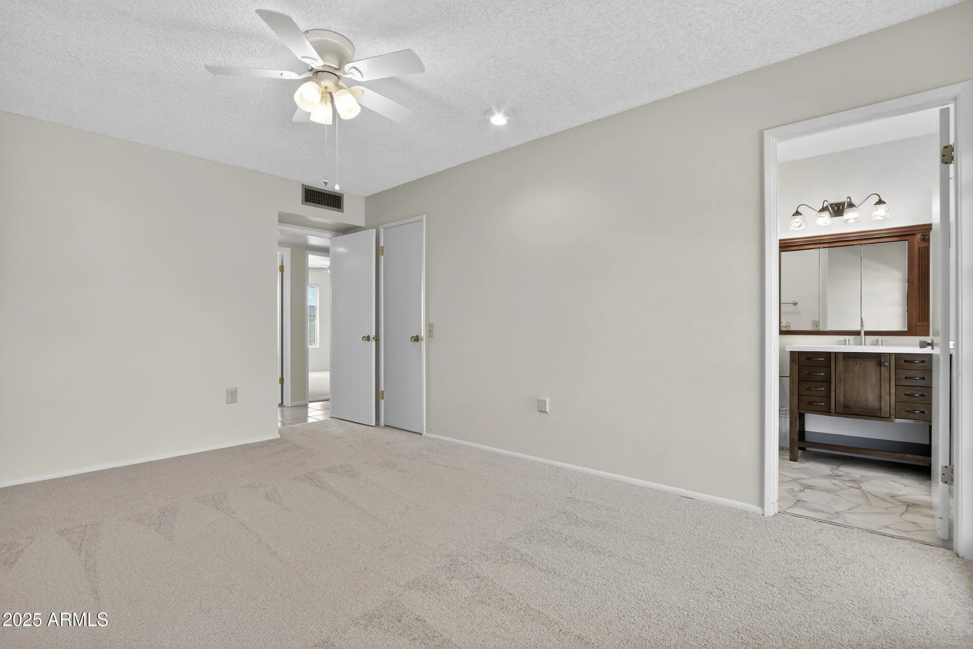 Property Slideshow image 28 of 53 | 9418 w cedar hill cir n, Sun City, AZ, 85351