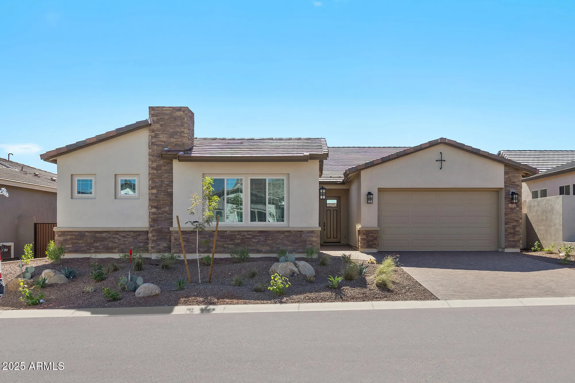 Property Slideshow image 1 of 28 | 20645 w berridge ln, Buckeye, AZ, 85396