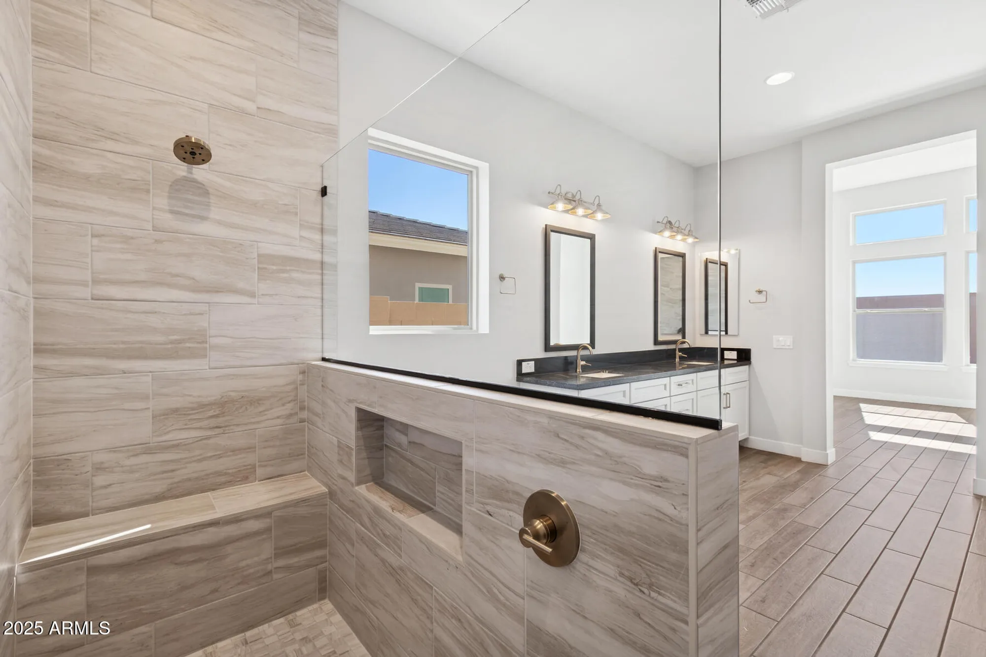 Property Slideshow image 11 of 28 | 20645 w berridge ln, Buckeye, AZ, 85396