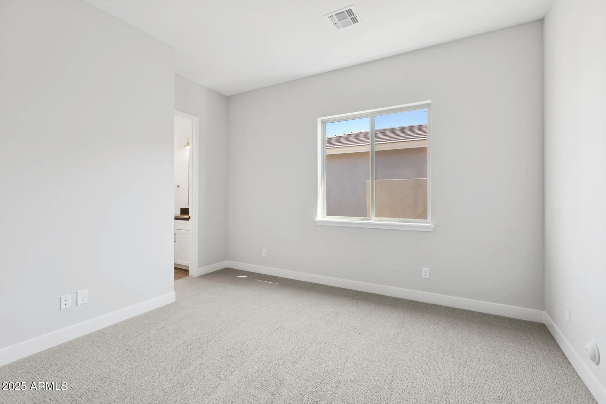 Property Slideshow image 14 of 28 | 20645 w berridge ln, Buckeye, AZ, 85396