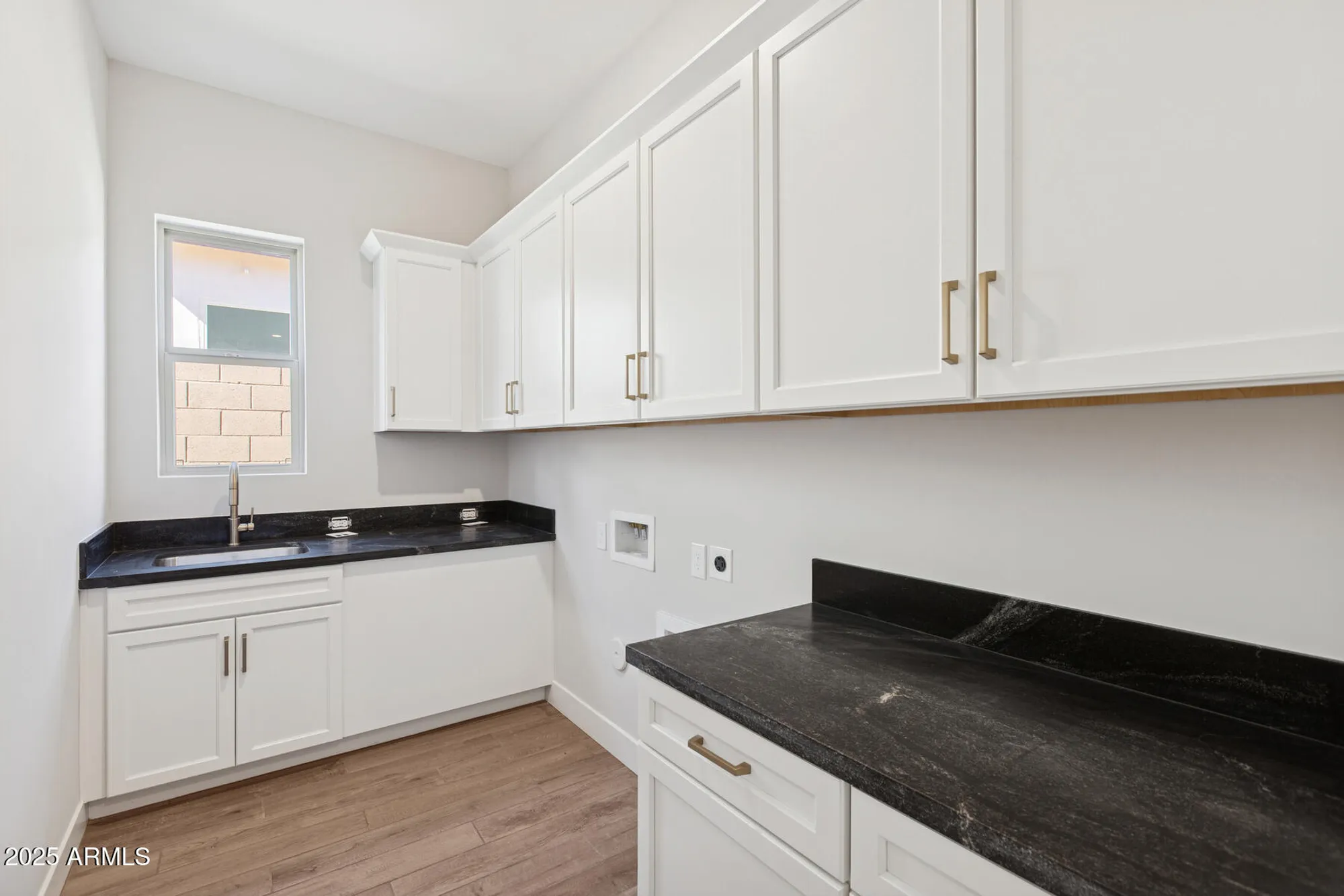 Property Slideshow image 19 of 28 | 20645 w berridge ln, Buckeye, AZ, 85396