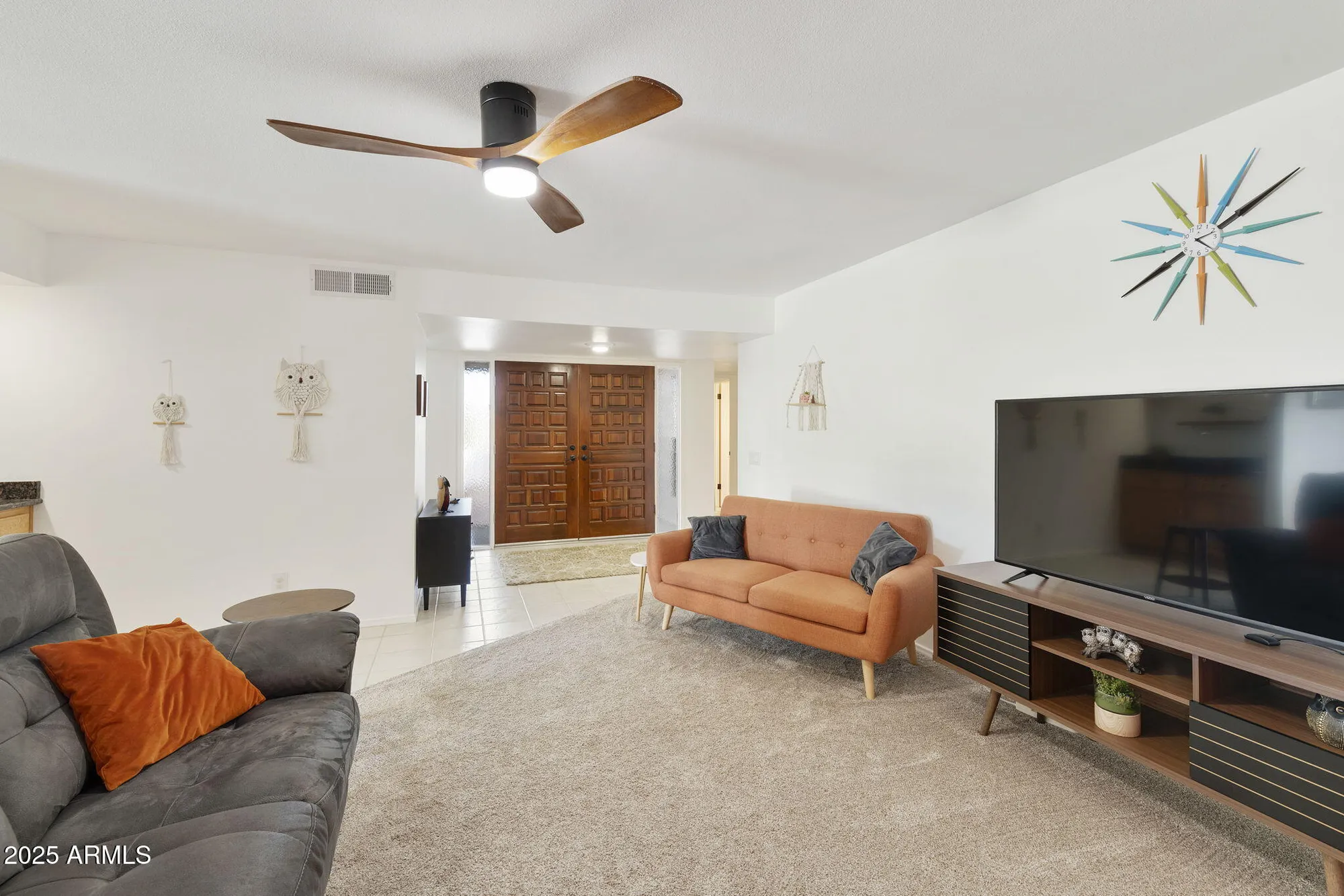 Property Slideshow image 8 of 43 | 25806 s boxwood dr, Sun Lakes, AZ, 85248