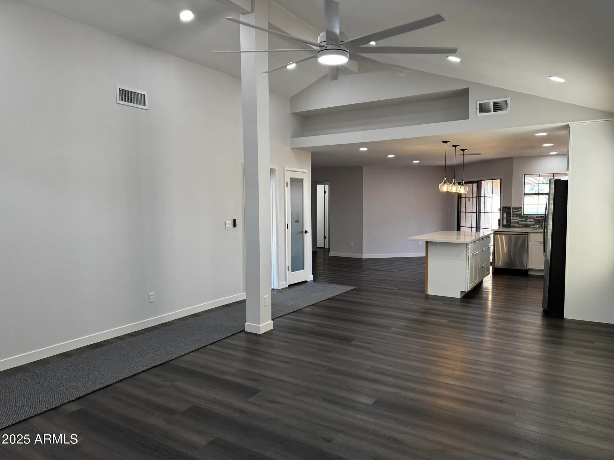 Property Slideshow image 4 of 43 | 4436 e shomi st, Phoenix, AZ, 85044