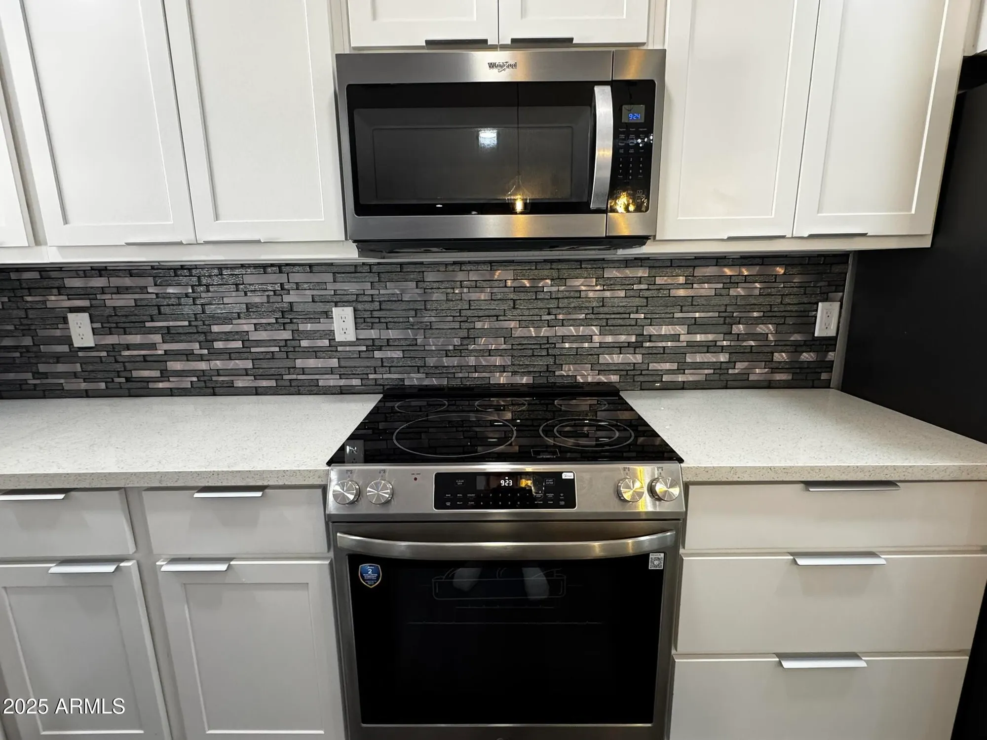 Property Slideshow image 10 of 43 | 4436 e shomi st, Phoenix, AZ, 85044