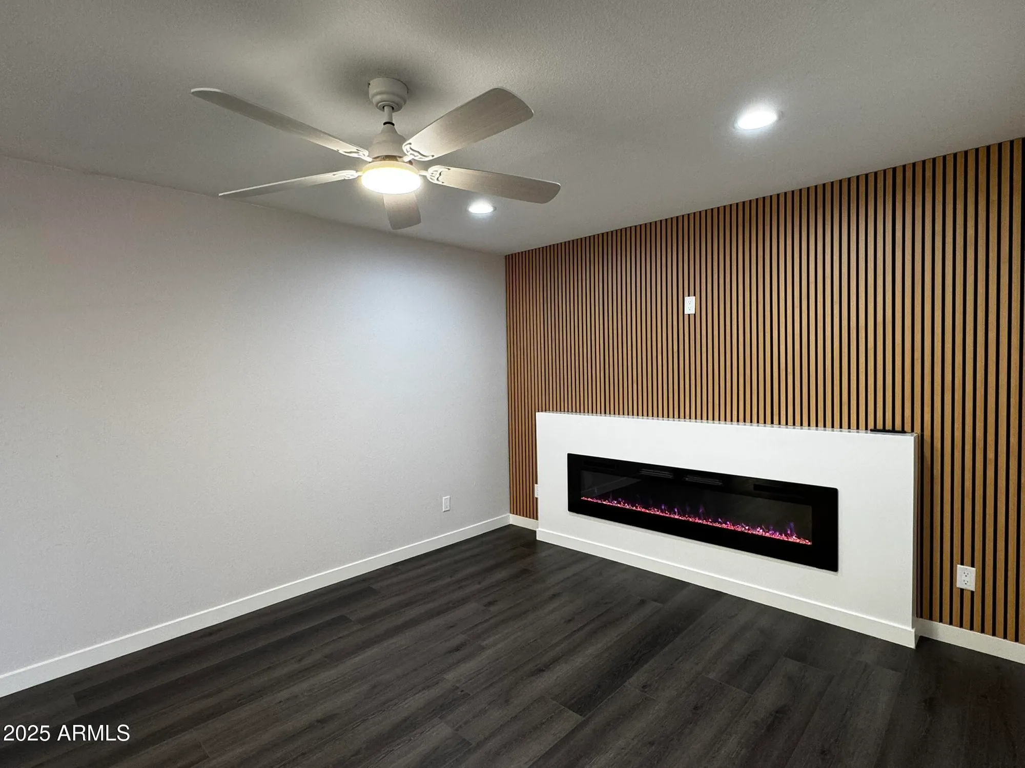 Property Slideshow image 18 of 43 | 4436 e shomi st, Phoenix, AZ, 85044