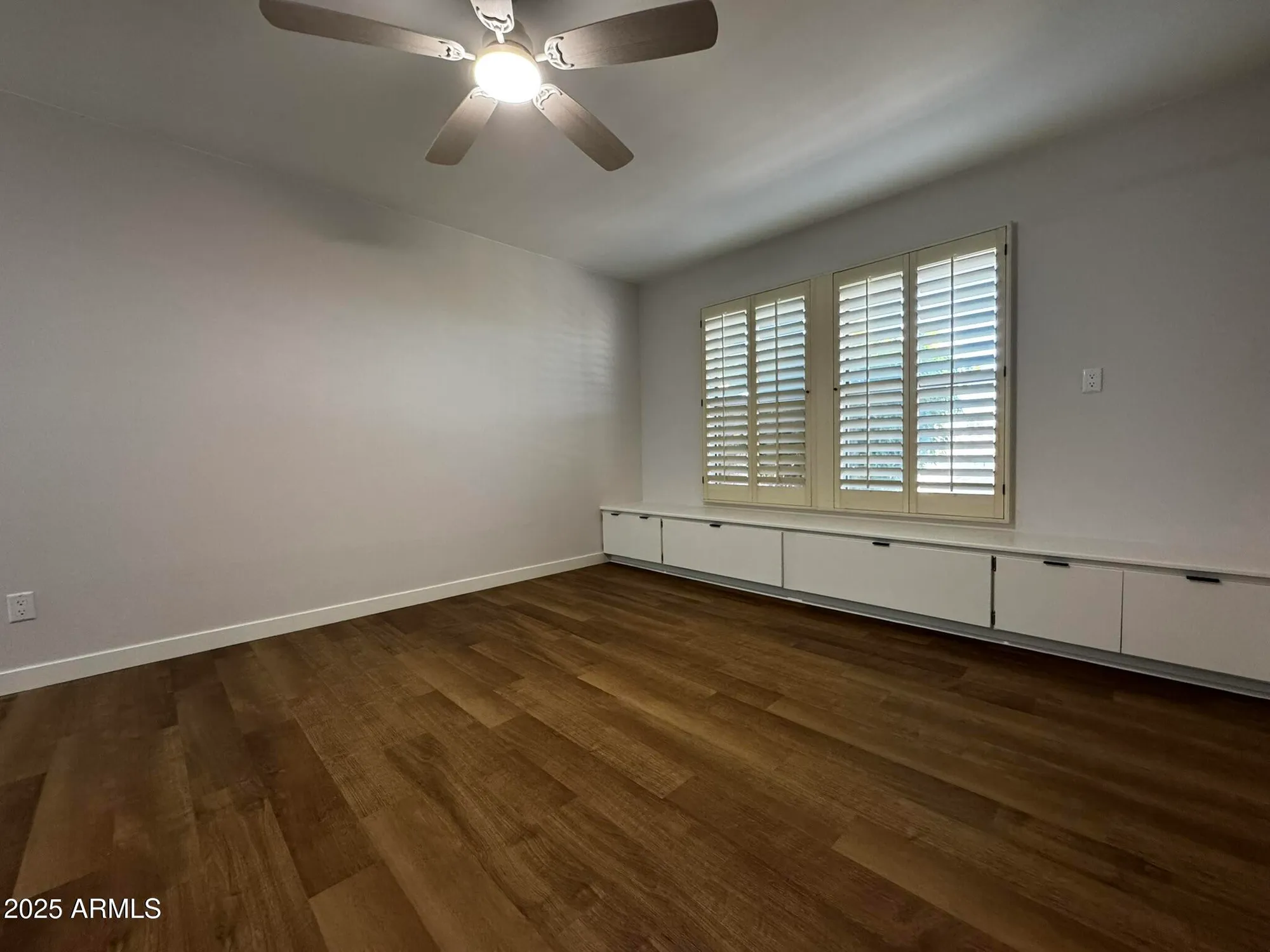 Property Slideshow image 33 of 43 | 4436 e shomi st, Phoenix, AZ, 85044