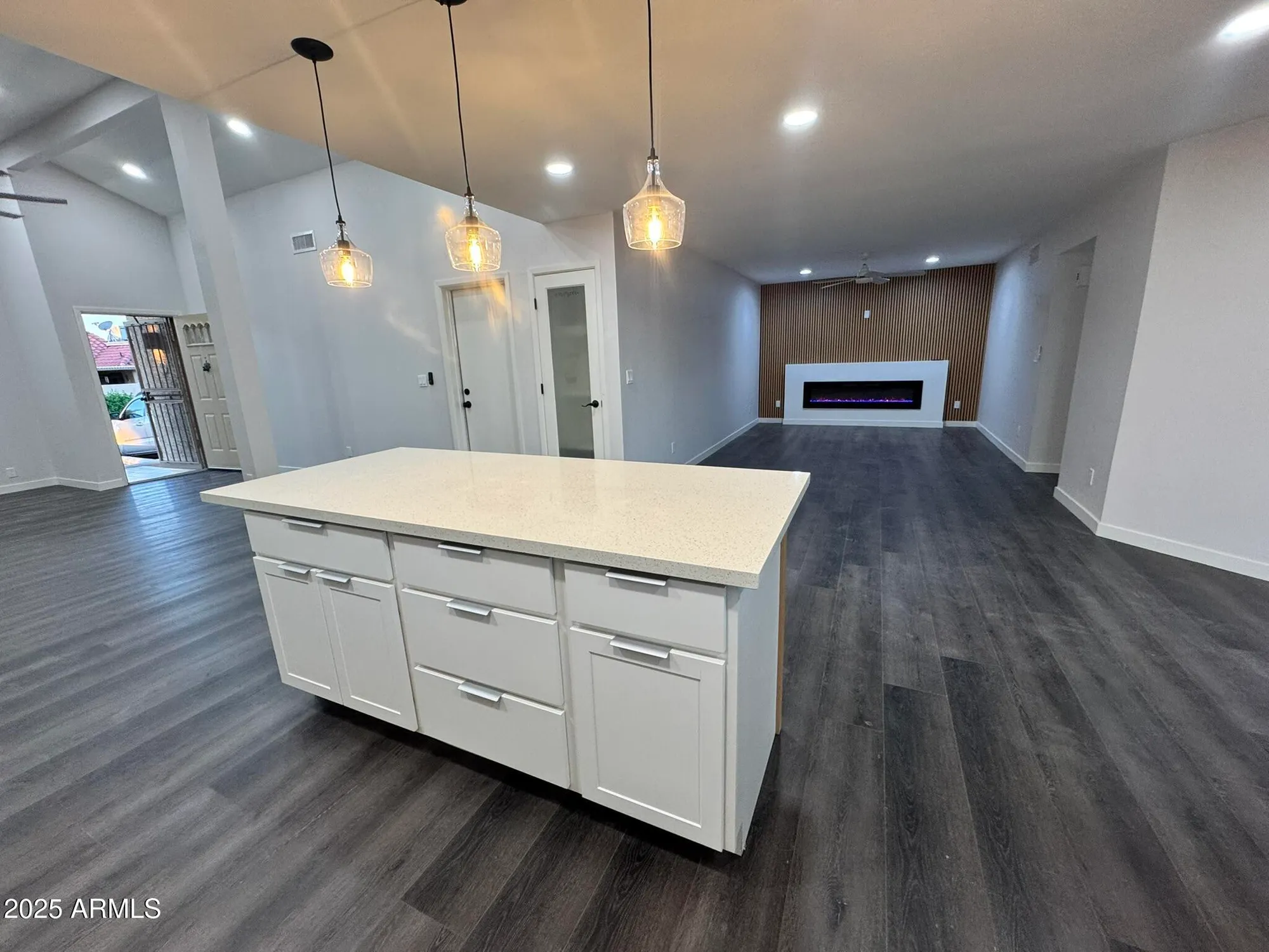 Property Slideshow image 15 of 43 | 4436 e shomi st, Phoenix, AZ, 85044