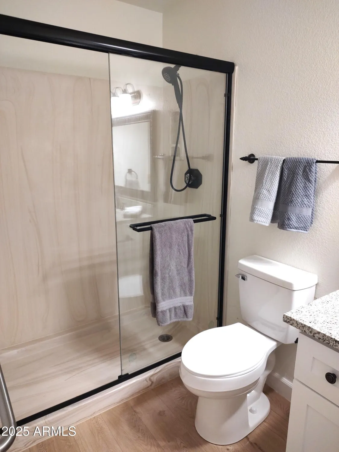 Property Slideshow image 19 of 32 | 9123 w utopia rd, Peoria, AZ, 85382