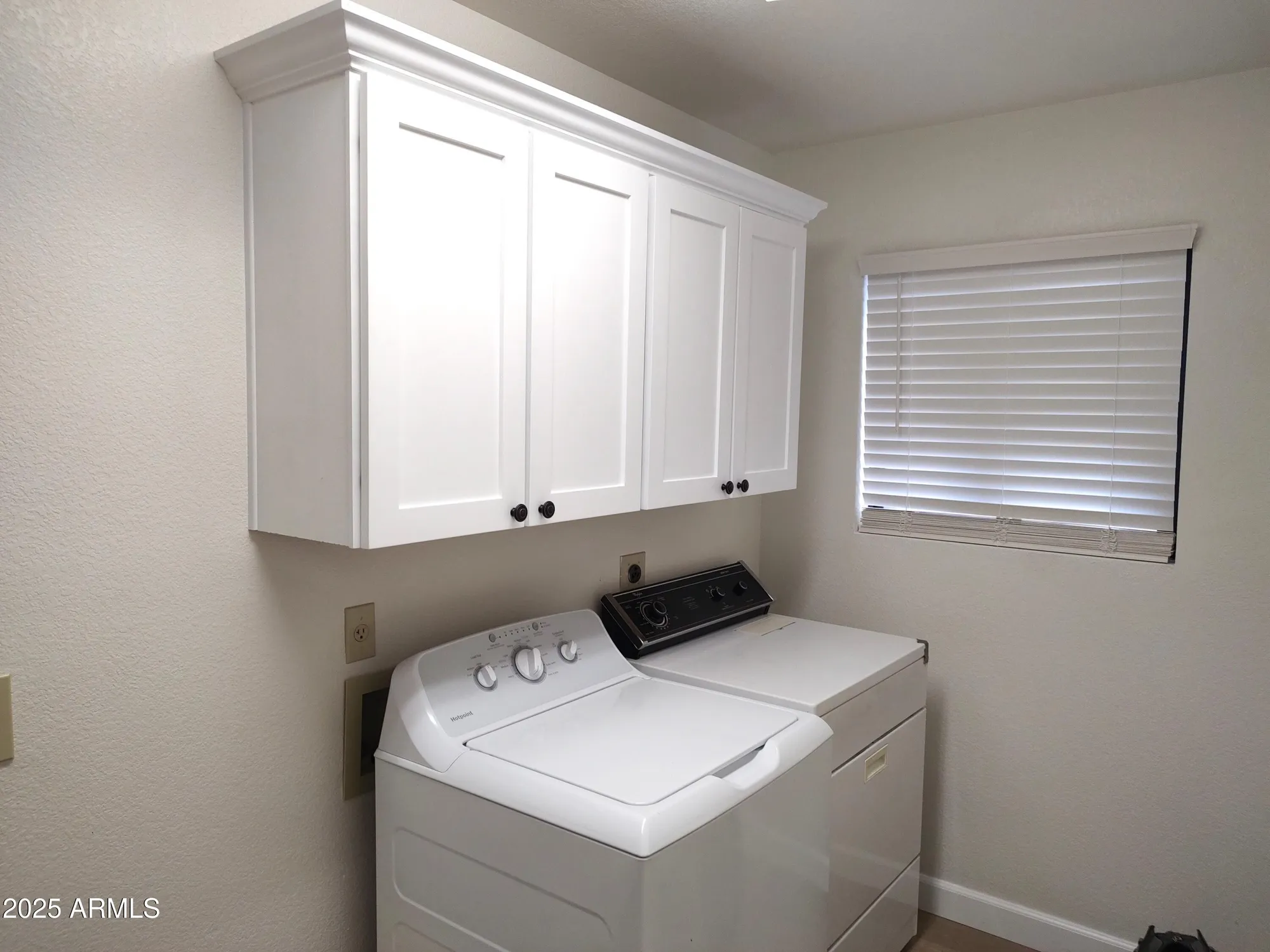 Property Slideshow image 28 of 32 | 9123 w utopia rd, Peoria, AZ, 85382