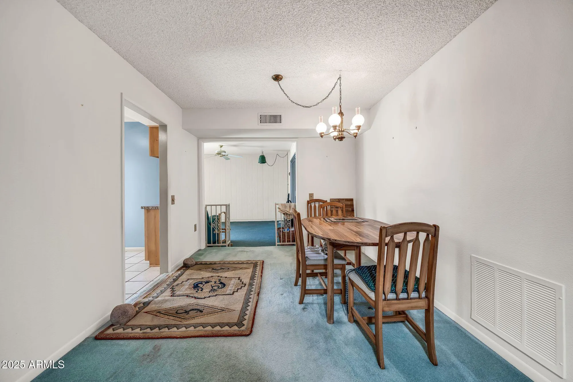 Property Slideshow image 6 of 35 | 10211 w ocotillo dr, Sun City, AZ, 85373