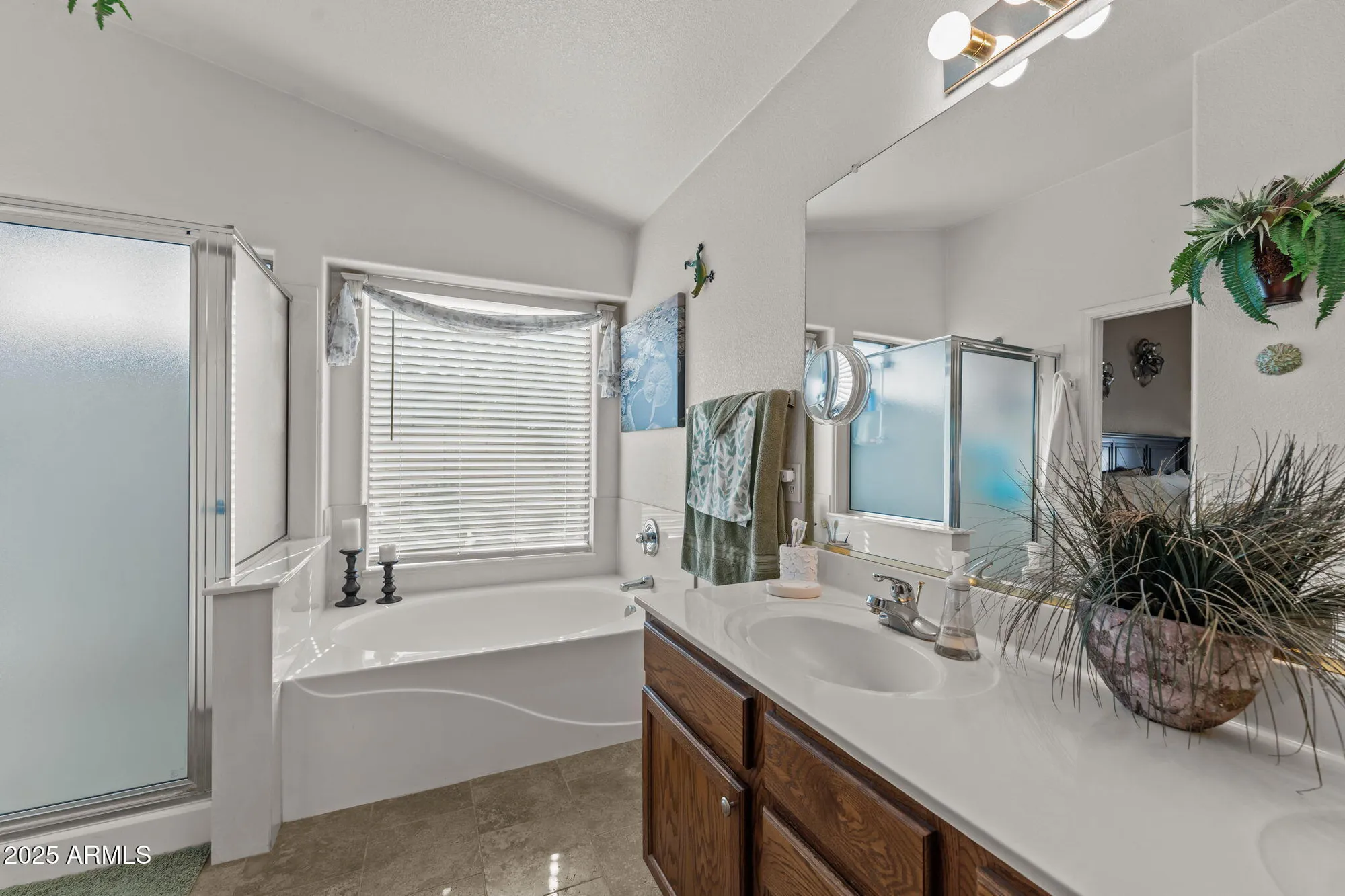 Property Slideshow image 13 of 34 | 18049 w weatherby dr, Surprise, AZ, 85374
