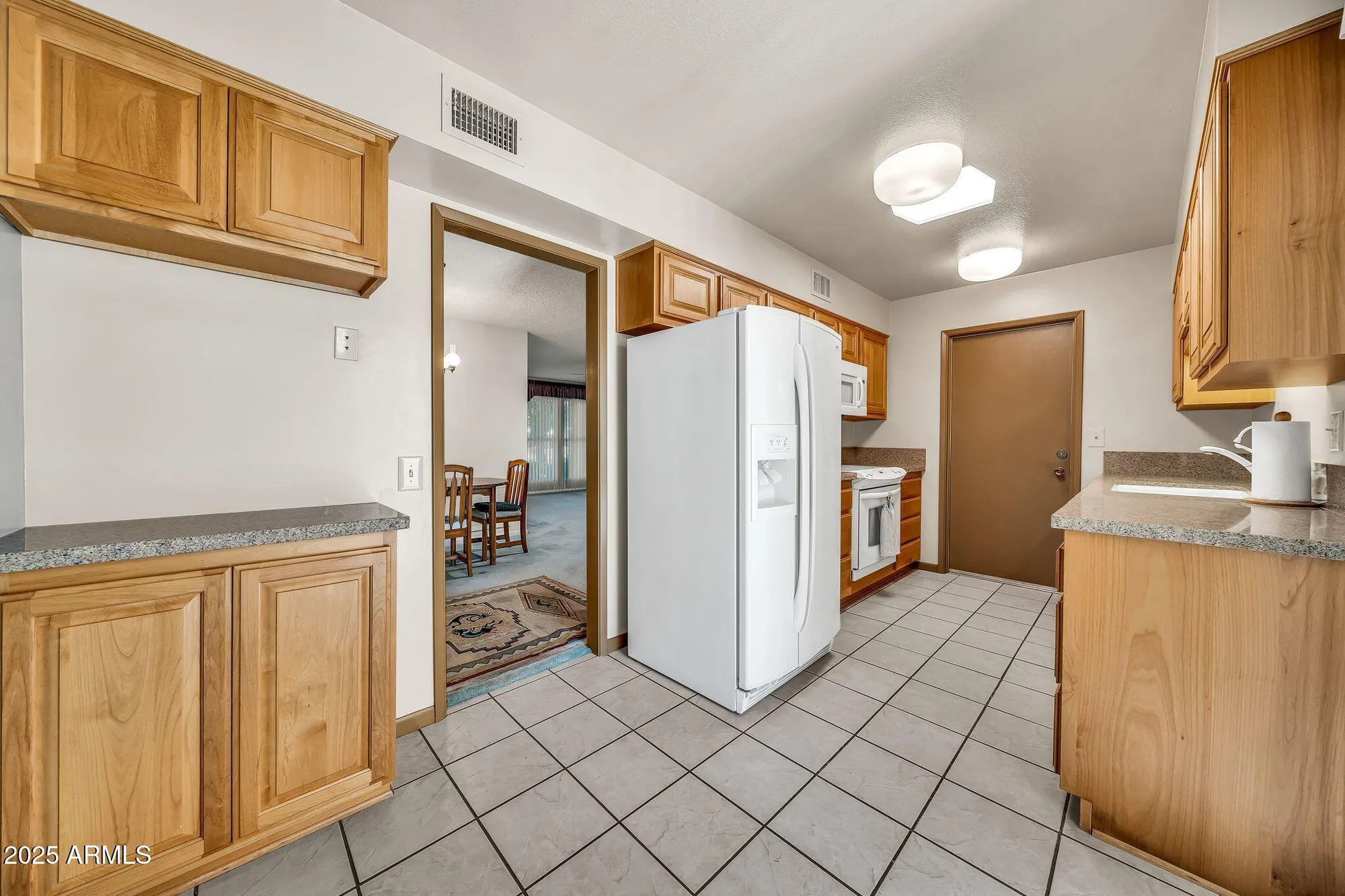 Property Slideshow image 16 of 35 | 10211 w ocotillo dr, Sun City, AZ, 85373