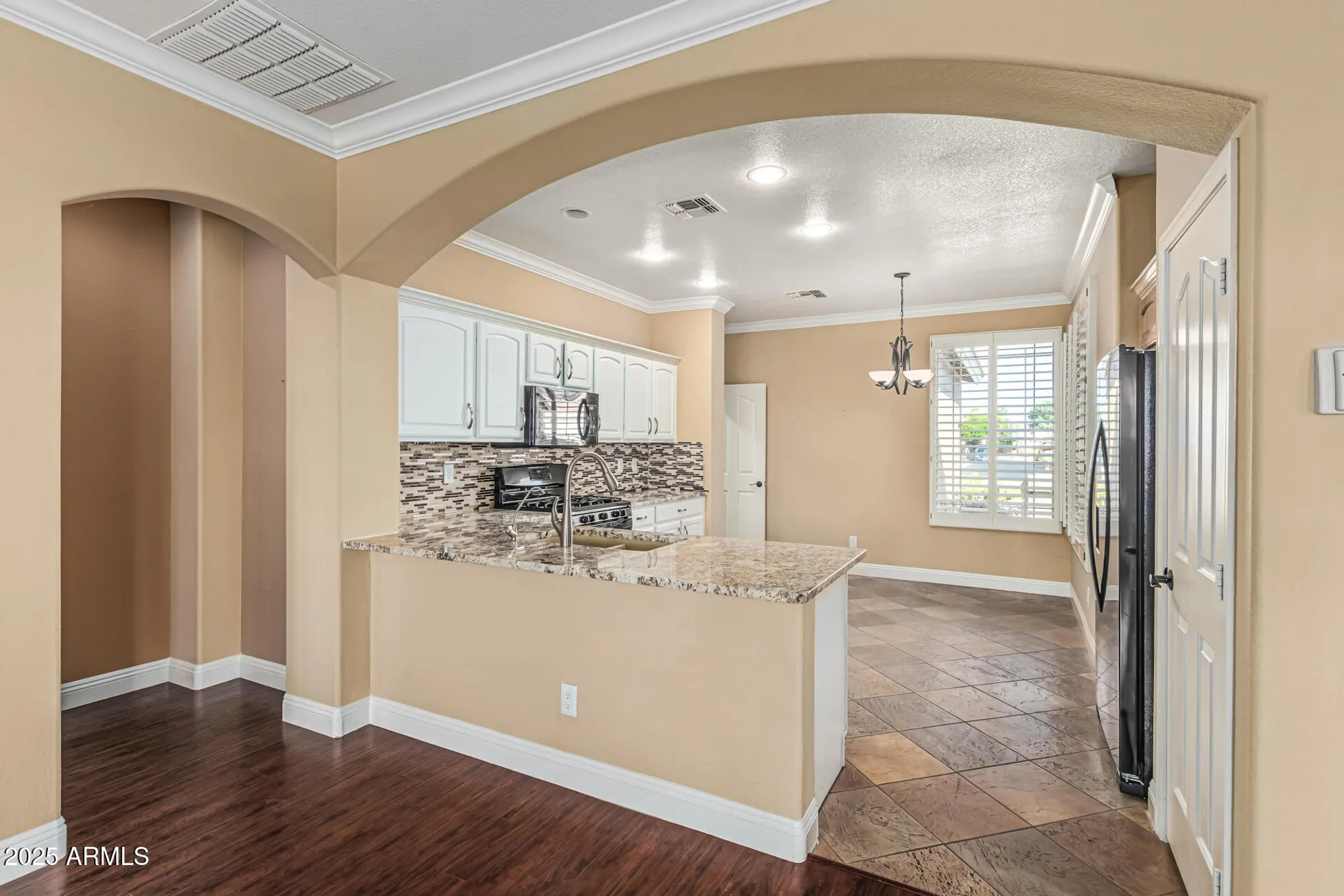 Property Slideshow image 7 of 40 | 9847 e stoney vista dr, Sun Lakes, AZ, 85248