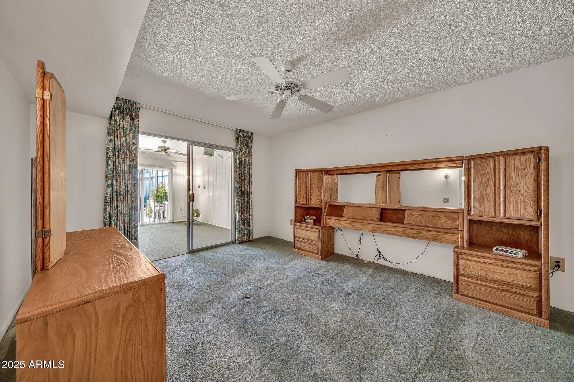 Property Slideshow image 19 of 35 | 10211 w ocotillo dr, Sun City, AZ, 85373
