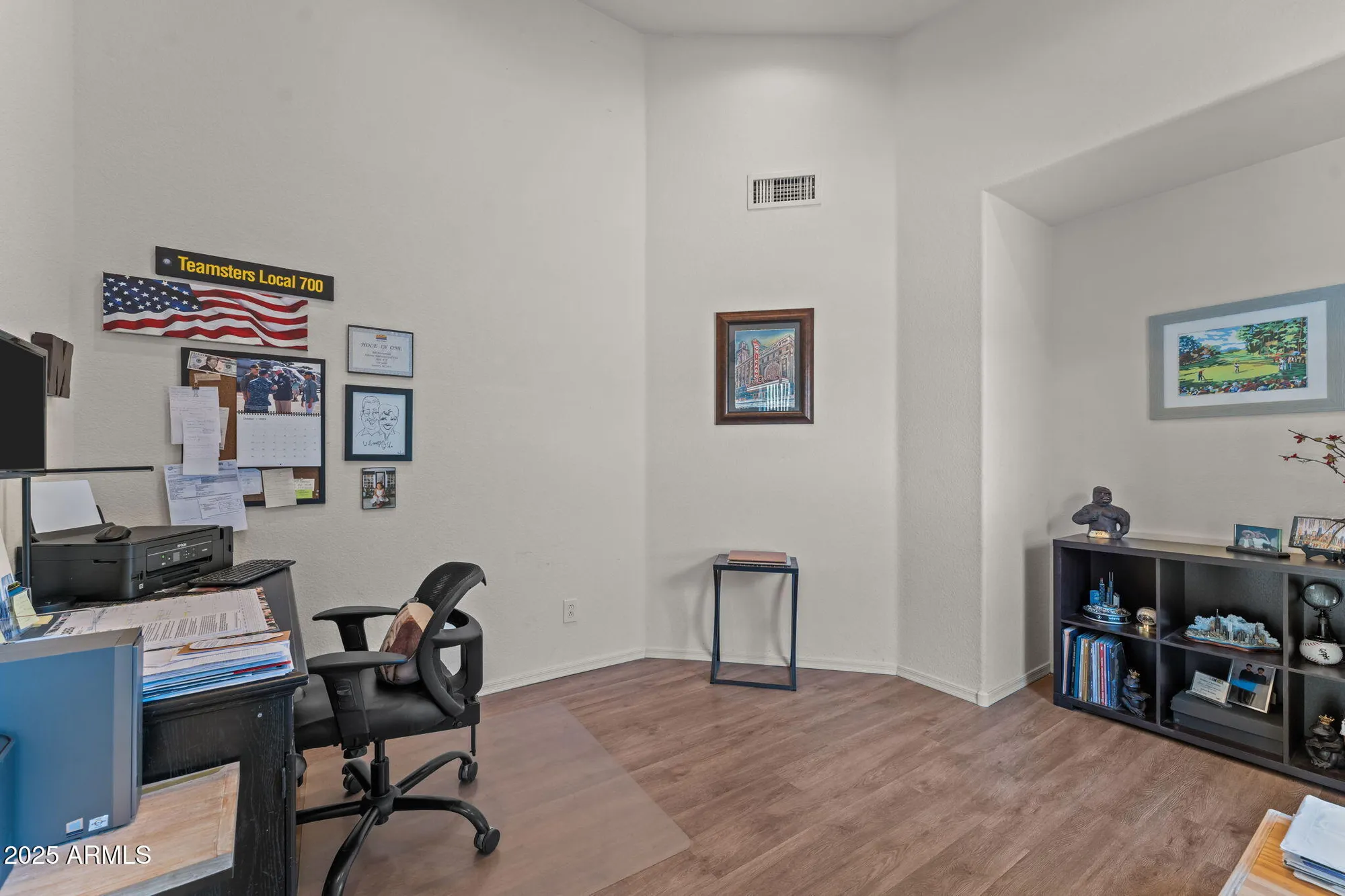 Property Slideshow image 16 of 34 | 18049 w weatherby dr, Surprise, AZ, 85374