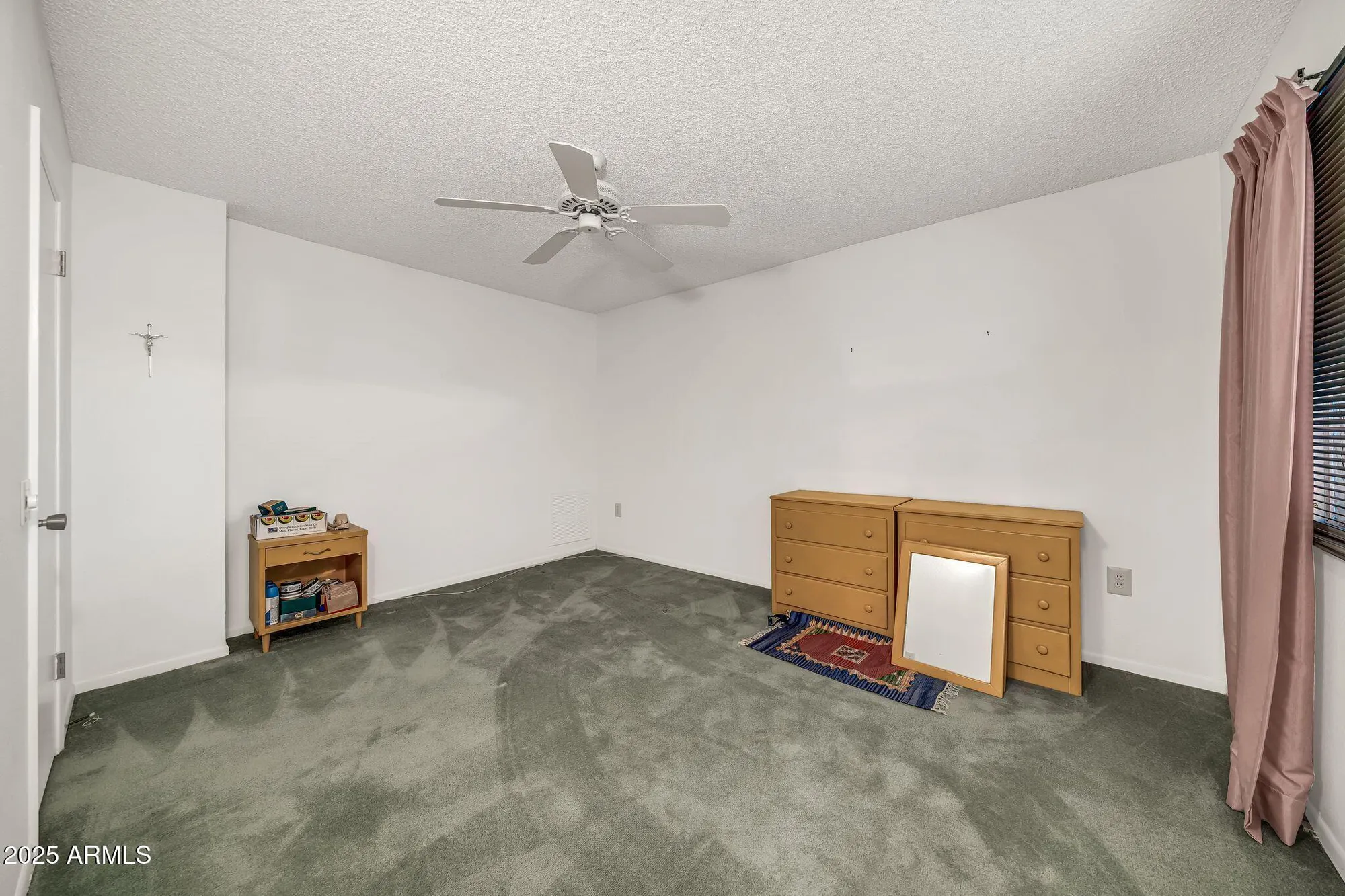 Property Slideshow image 23 of 35 | 10211 w ocotillo dr, Sun City, AZ, 85373