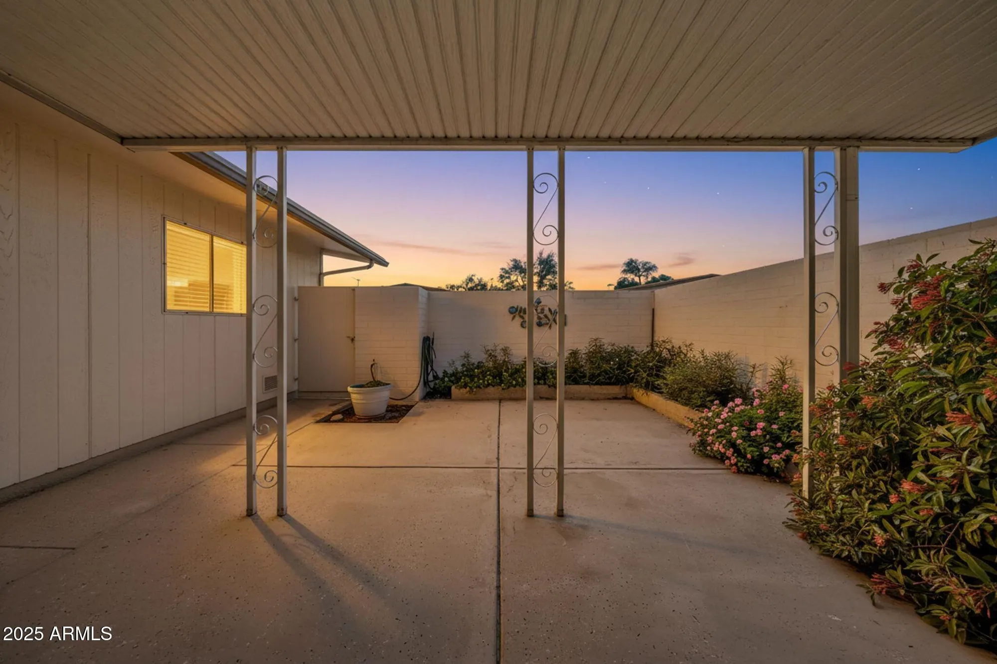 Property Slideshow image 31 of 35 | 10211 w ocotillo dr, Sun City, AZ, 85373