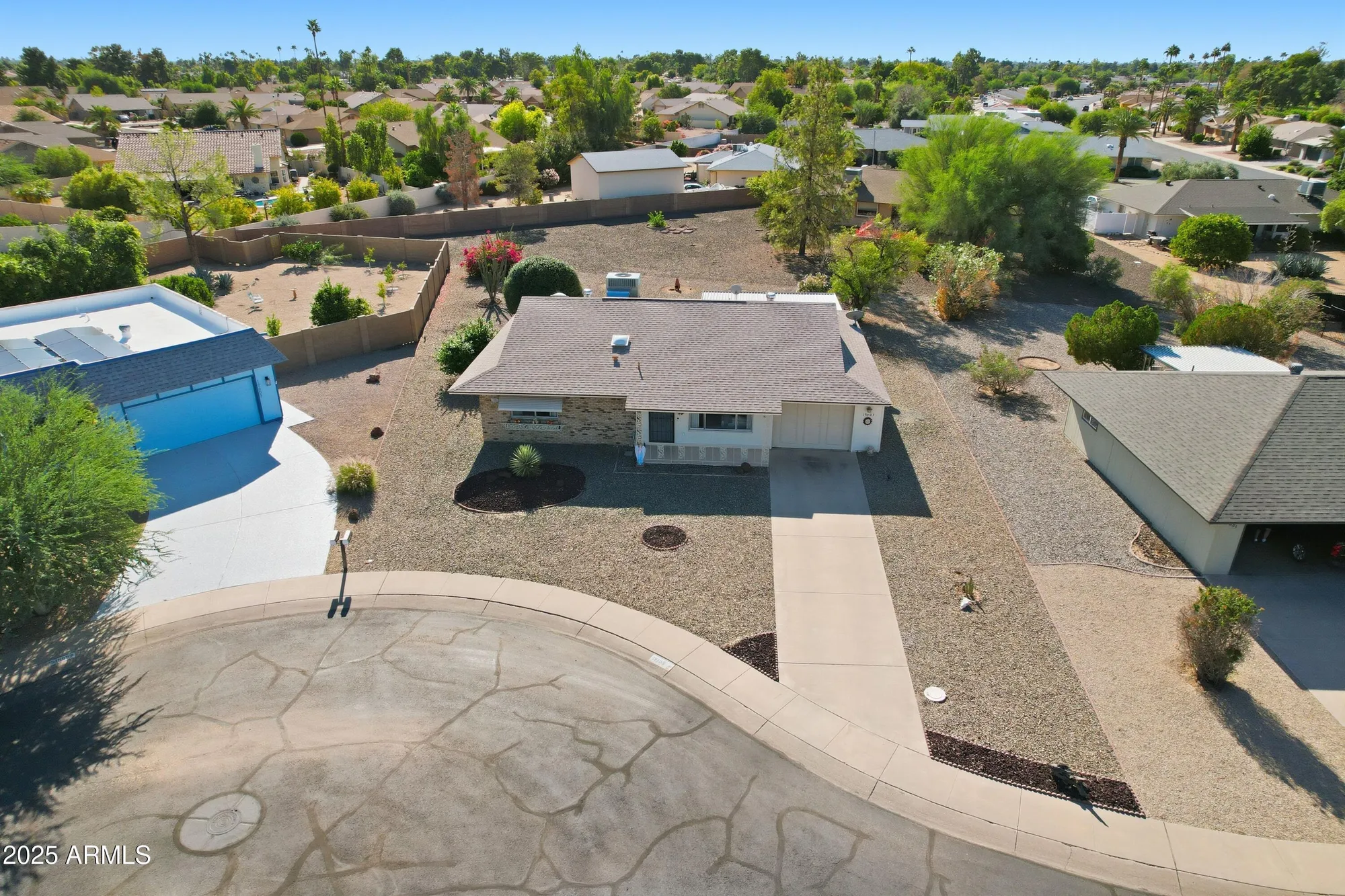 Property Slideshow image 32 of 34 | 19605 n pine springs dr, Sun City, AZ, 85373