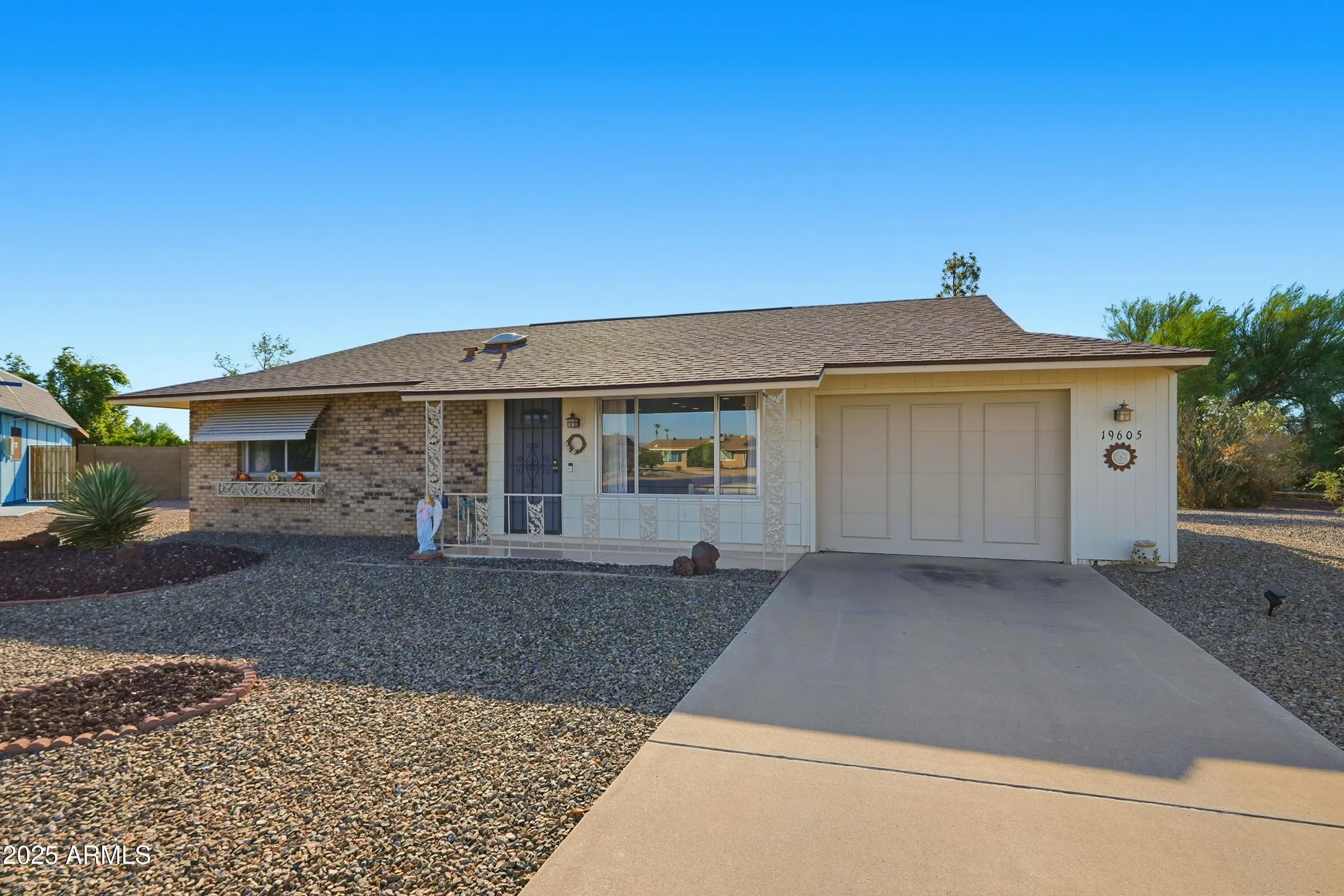 Property Slideshow image 1 of 34 | 19605 n pine springs dr, Sun City, AZ, 85373