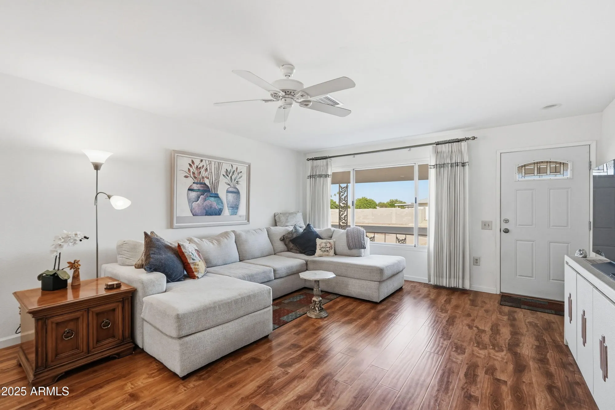 Property Slideshow image 3 of 34 | 19605 n pine springs dr, Sun City, AZ, 85373