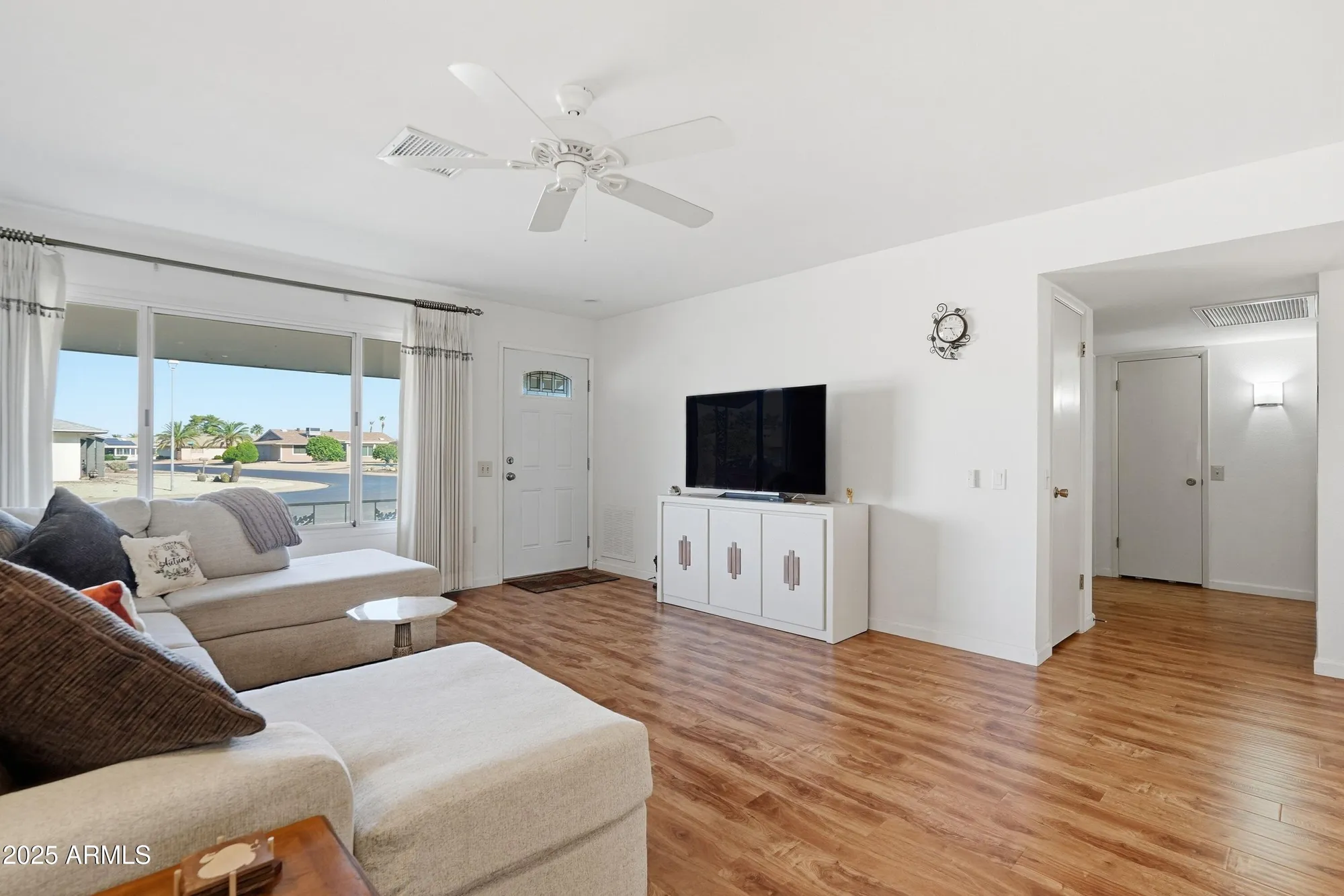 Property Slideshow image 4 of 34 | 19605 n pine springs dr, Sun City, AZ, 85373