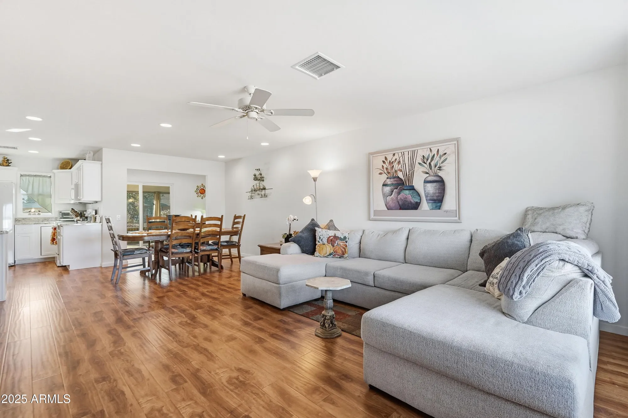 Property Slideshow image 2 of 34 | 19605 n pine springs dr, Sun City, AZ, 85373