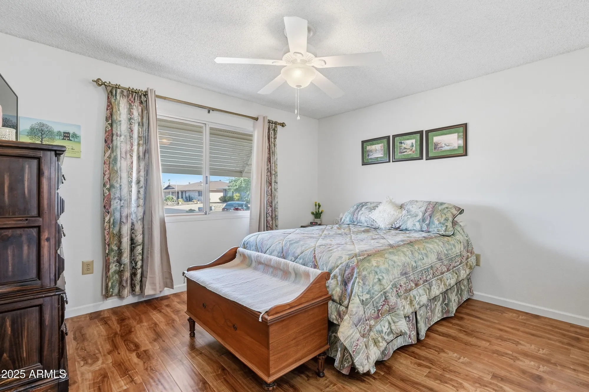 Property Slideshow image 20 of 34 | 19605 n pine springs dr, Sun City, AZ, 85373