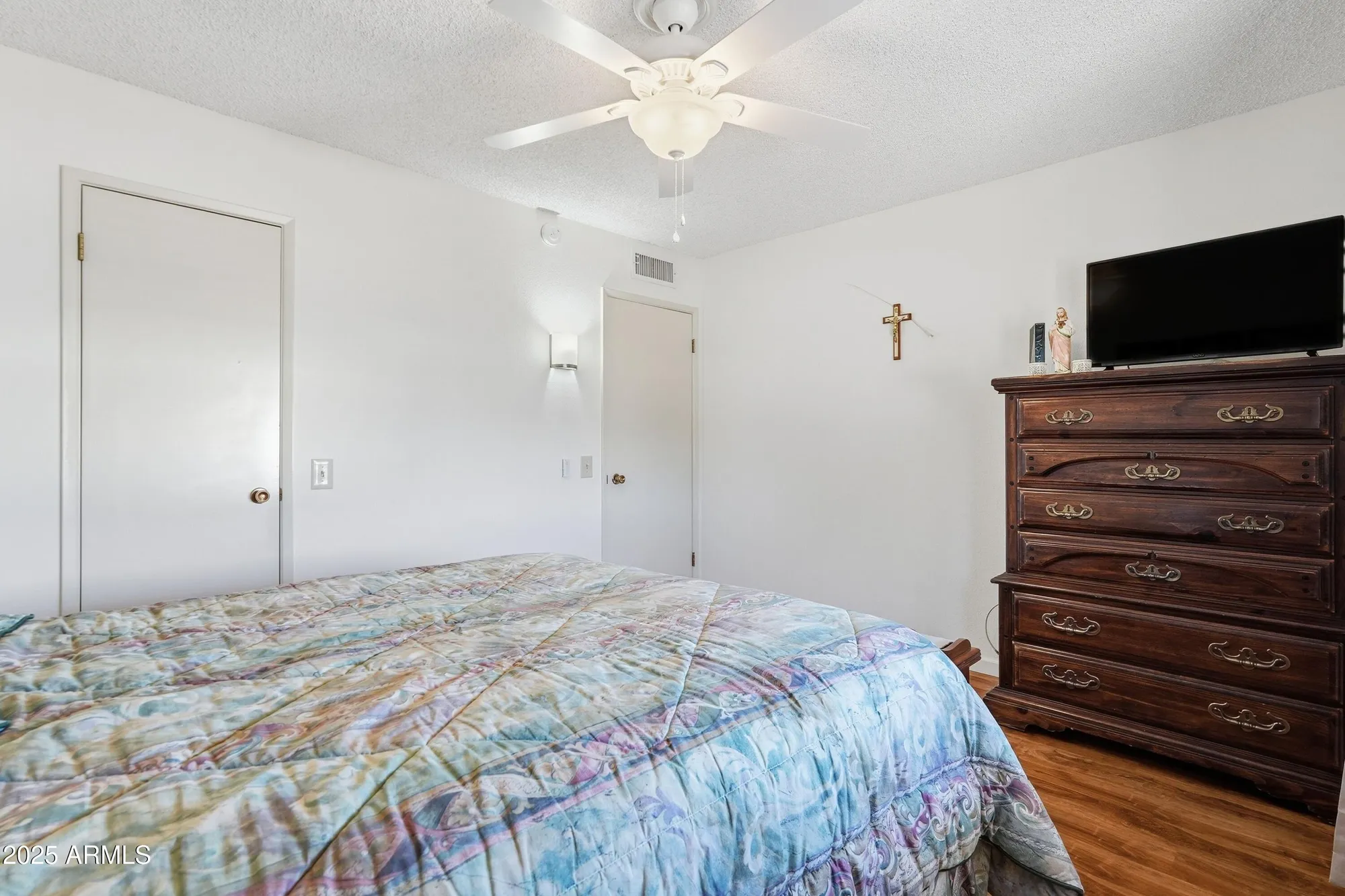 Property Slideshow image 21 of 34 | 19605 n pine springs dr, Sun City, AZ, 85373