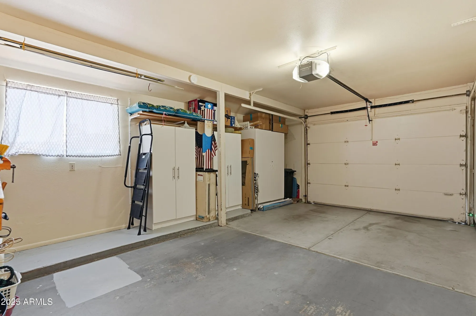 Property Slideshow image 25 of 34 | 19605 n pine springs dr, Sun City, AZ, 85373