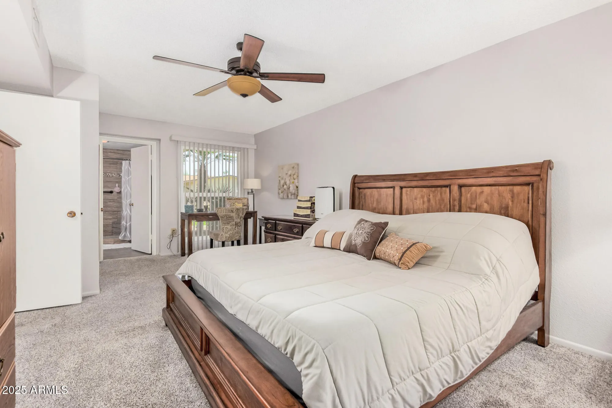 Property Slideshow image 17 of 29 | 10735 w santa fe dr, Sun City, AZ, 85351