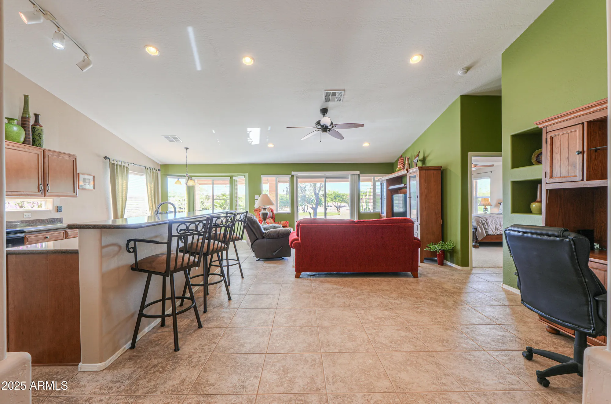 Property Slideshow image 8 of 55 | 33 s seville ln, Casa Grande, AZ, 85194