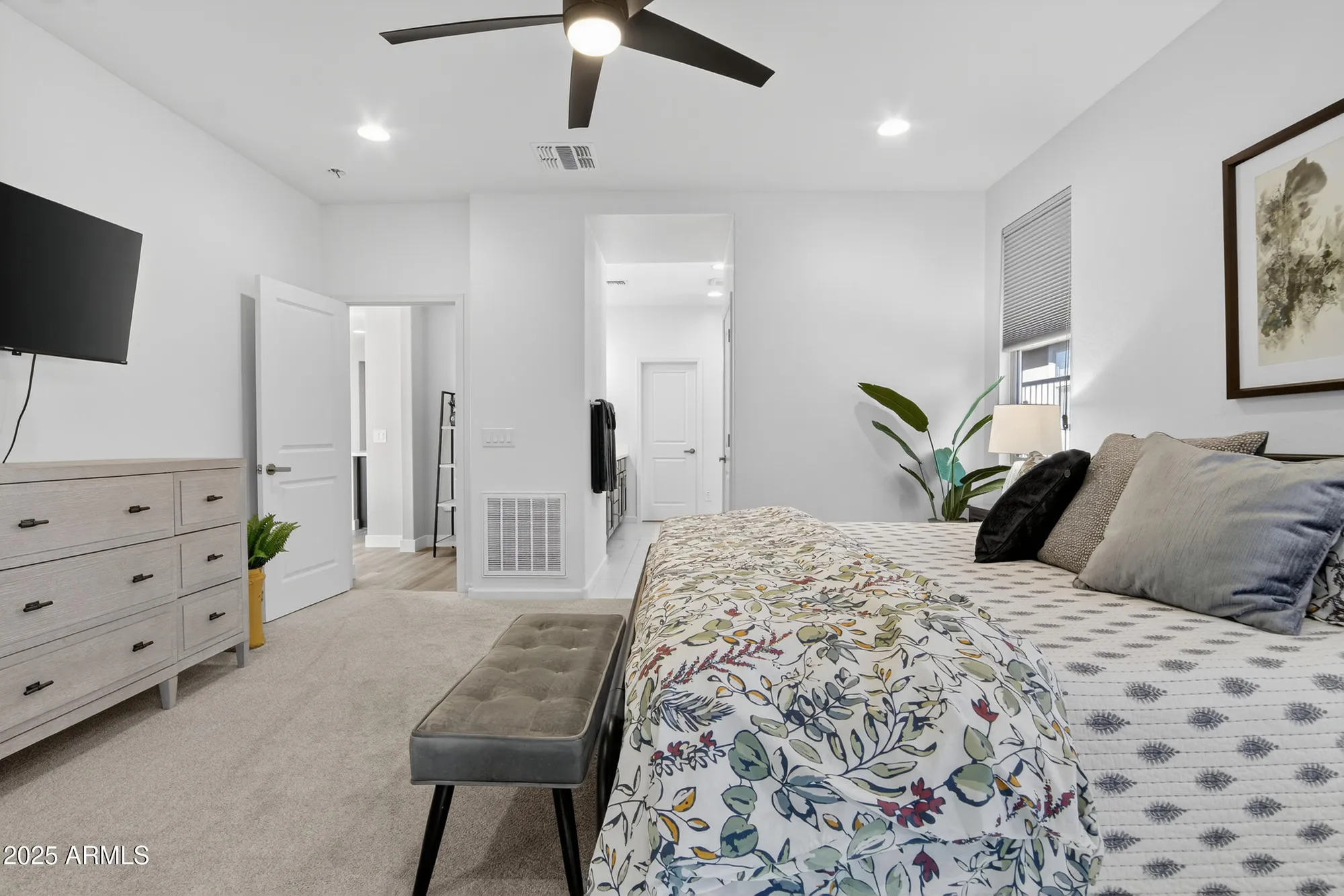 Property Slideshow image 19 of 75 | 29377 n 132nd ln, Peoria, AZ, 85383