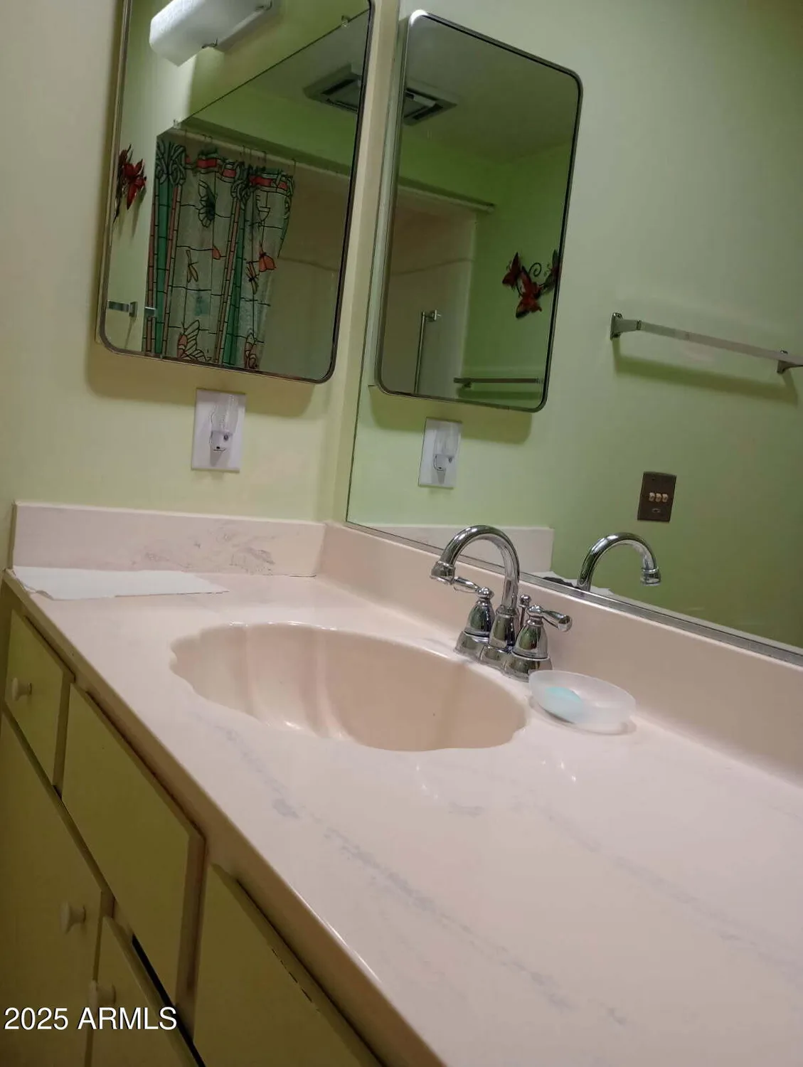 Property Slideshow image 7 of 9 | 11151 w cameo dr, Sun City, AZ, 85351