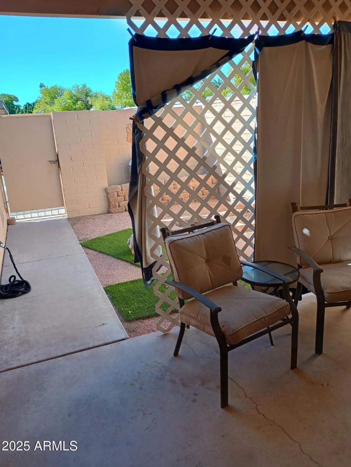 Property Slideshow image 4 of 9 | 11151 w cameo dr, Sun City, AZ, 85351