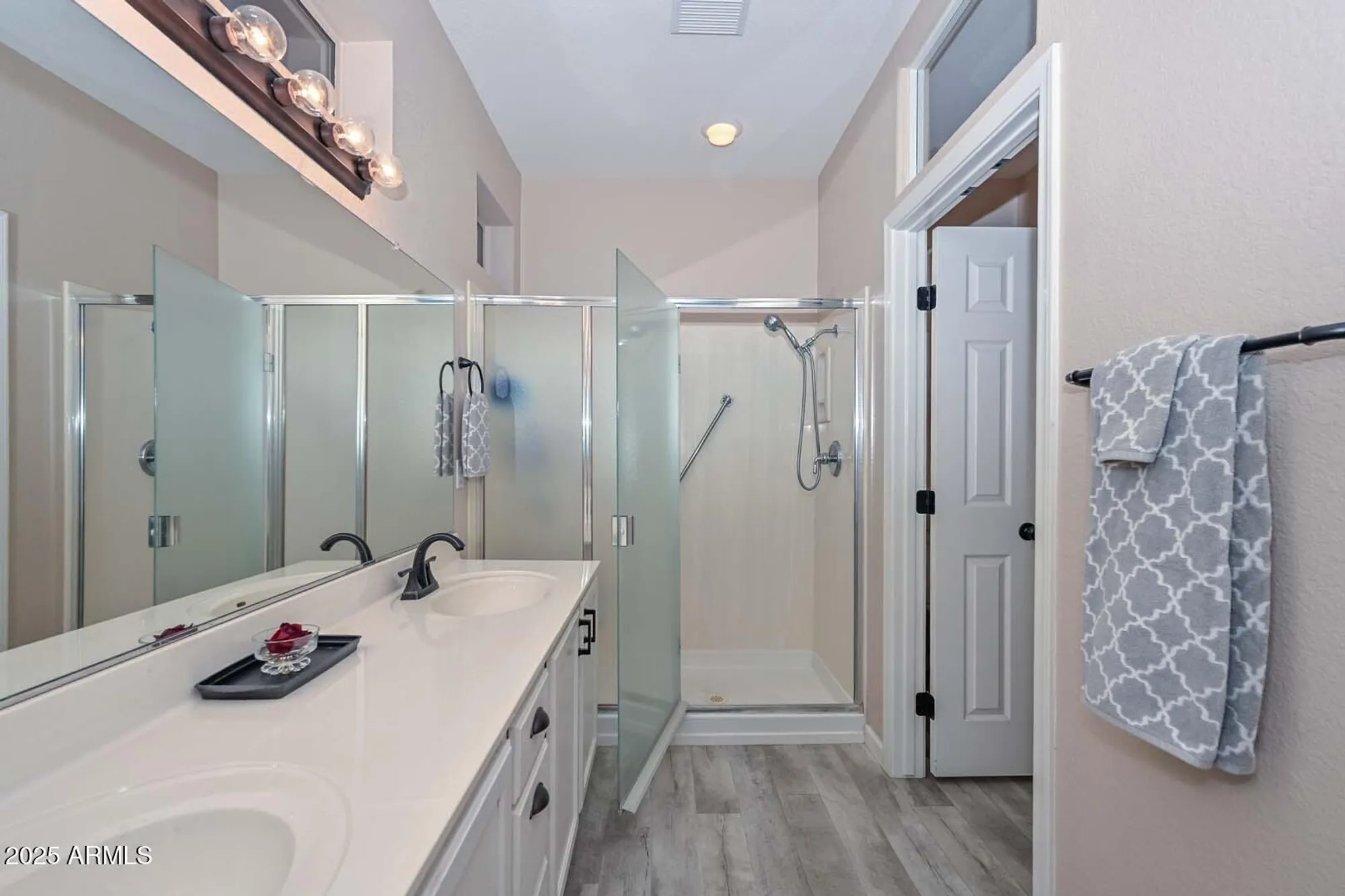 Property Slideshow image 28 of 47 | 15862 w wildflower dr, Surprise, AZ, 85374